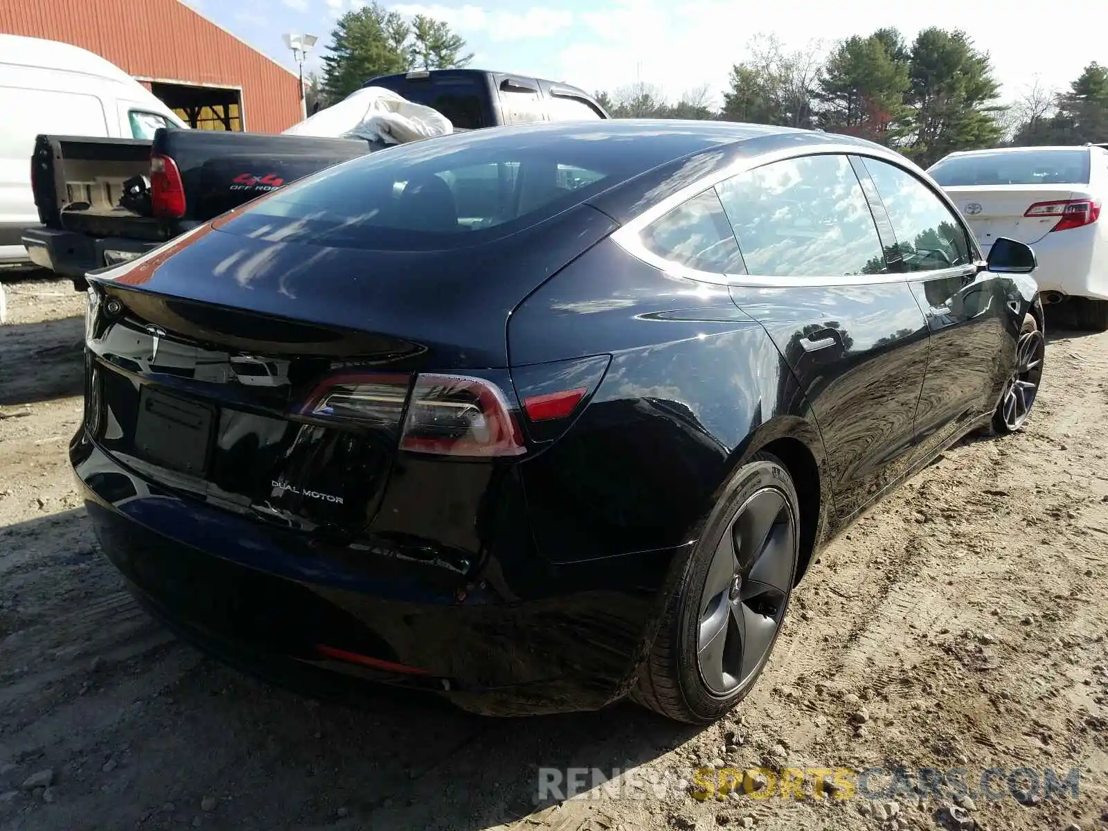 4 Фотография поврежденного автомобиля 5YJ3E1EB3LF770245 TESLA MODEL 3 2020