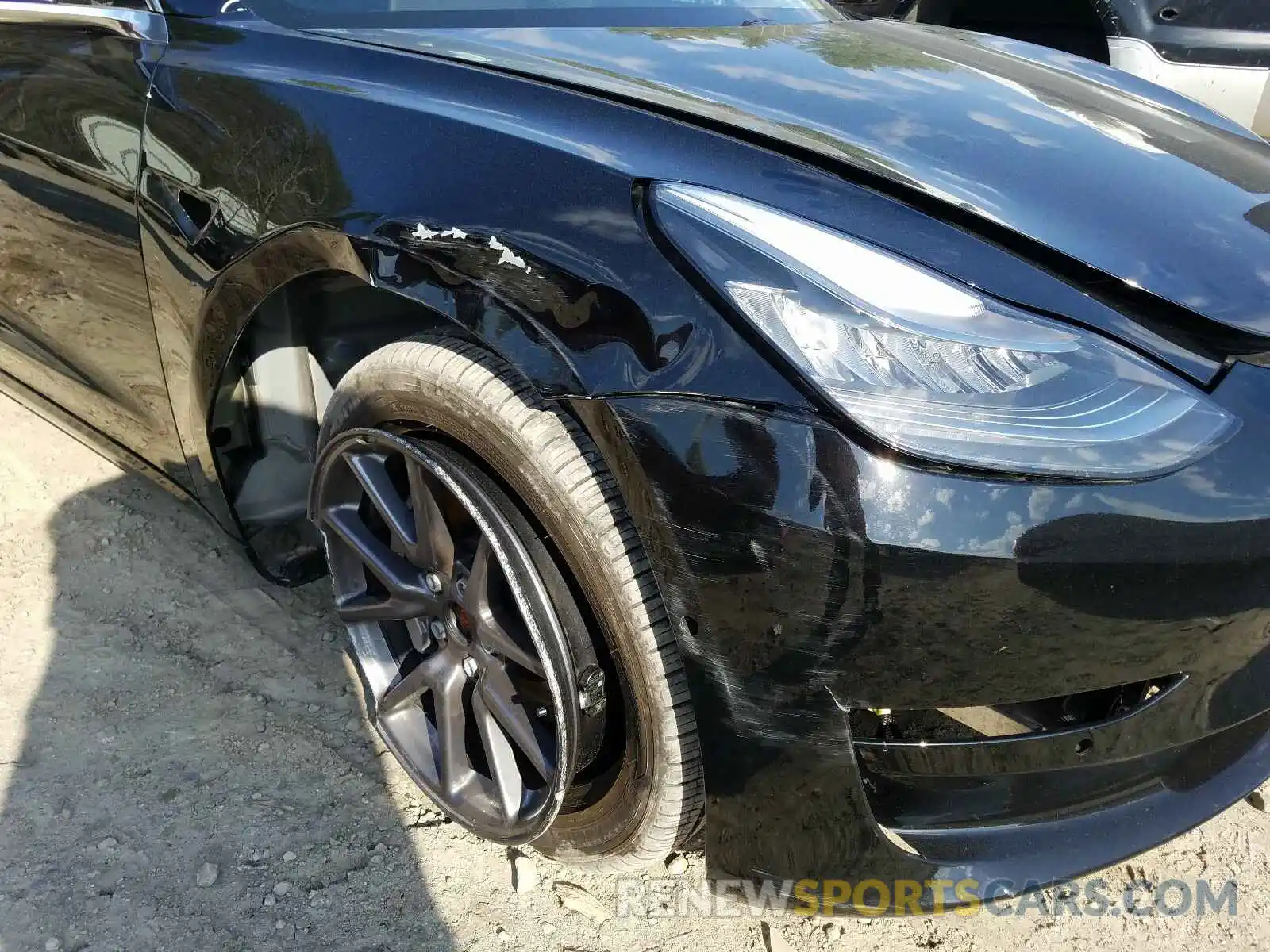 9 Photograph of a damaged car 5YJ3E1EB3LF770245 TESLA MODEL 3 2020