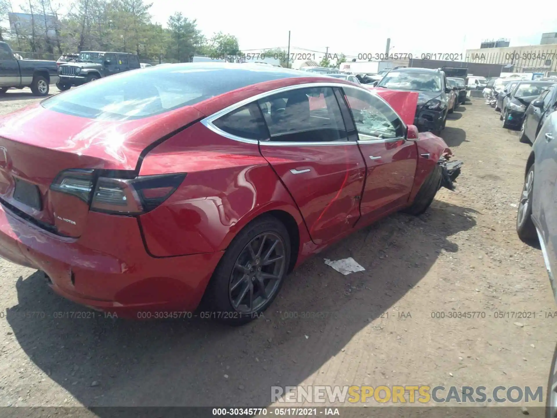 4 Фотография поврежденного автомобиля 5YJ3E1EB3LF794884 TESLA MODEL 3 2020