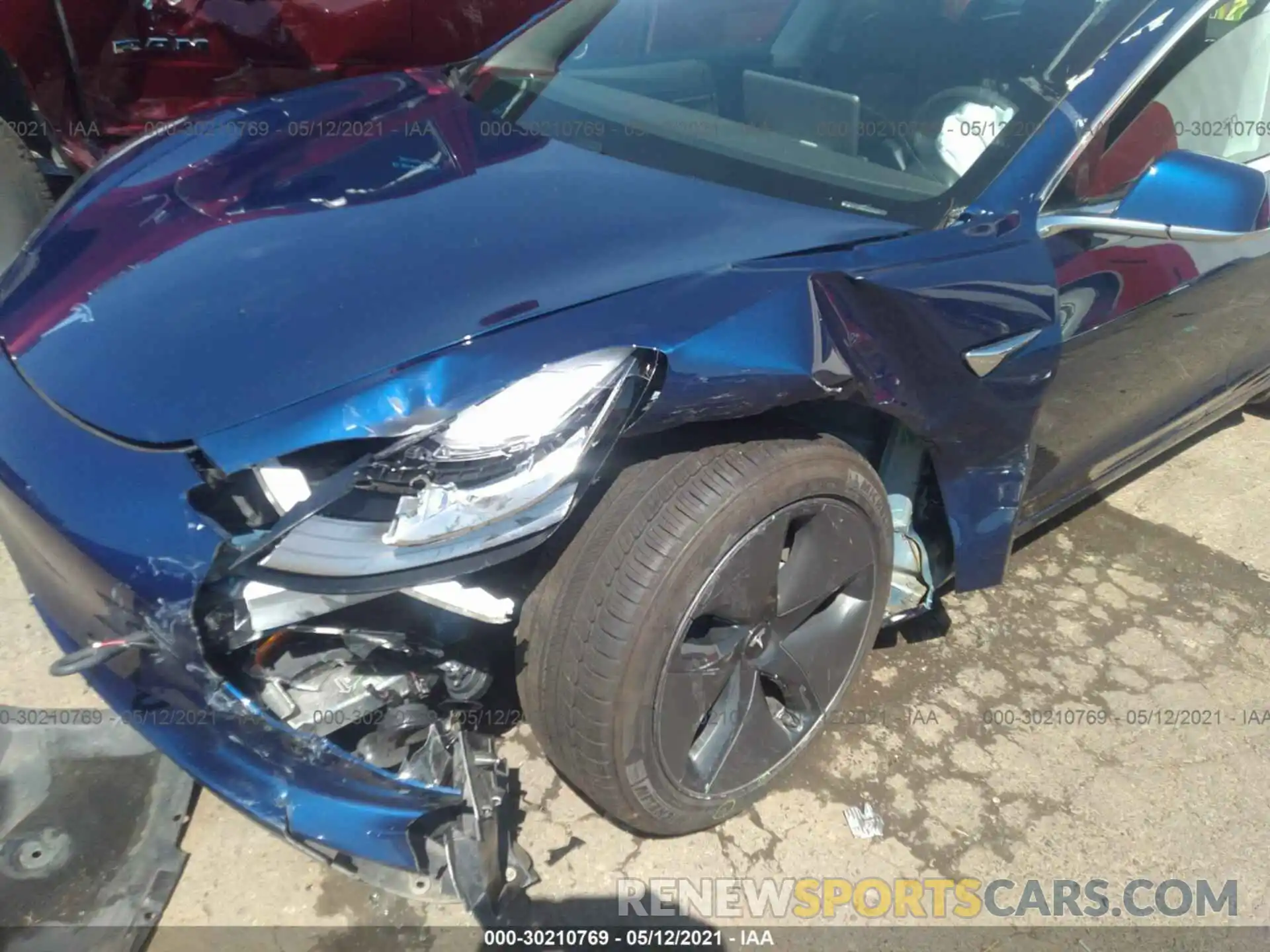 6 Photograph of a damaged car 5YJ3E1EB3LF800912 TESLA MODEL 3 2020