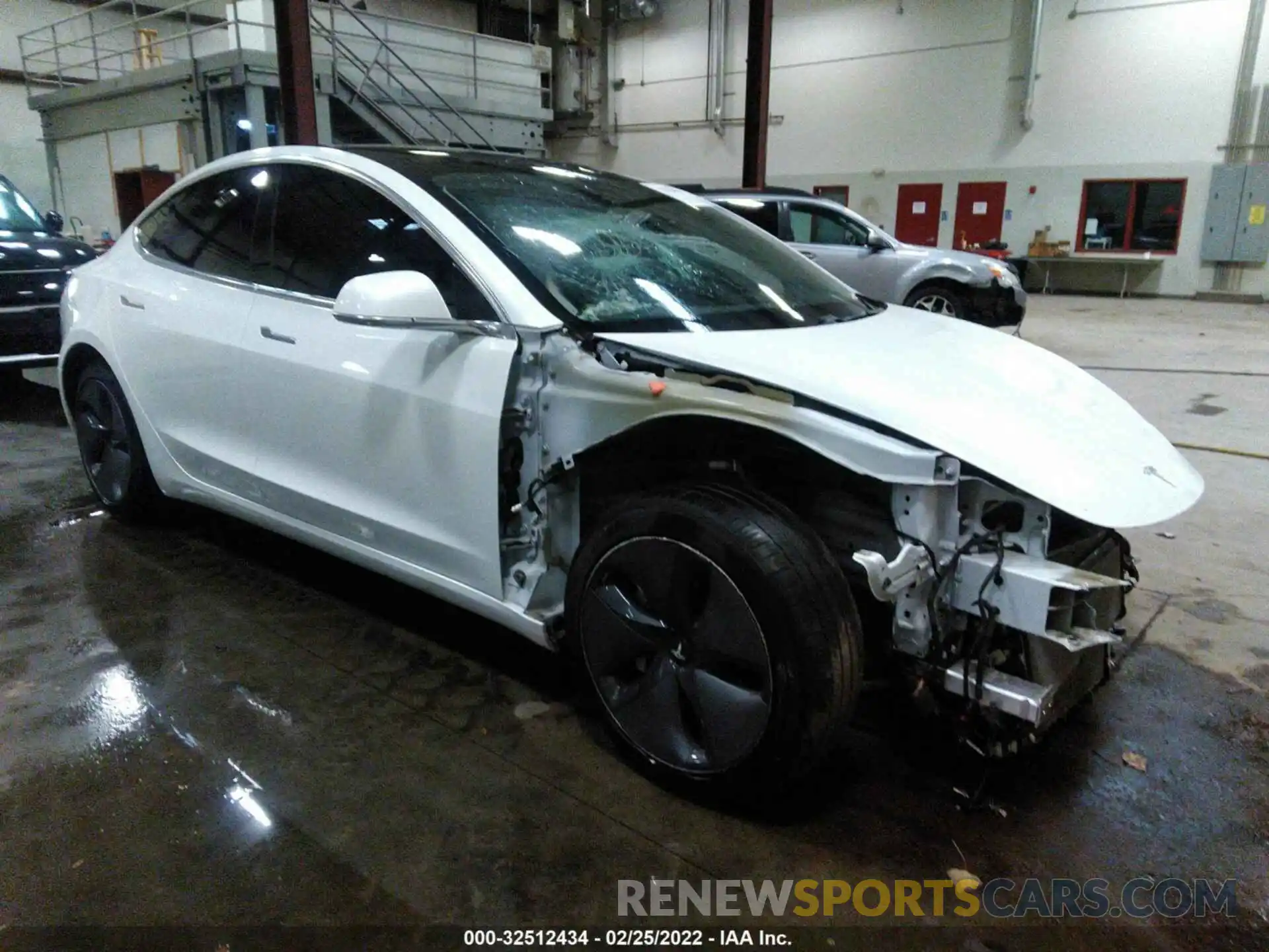 1 Photograph of a damaged car 5YJ3E1EB3LF801770 TESLA MODEL 3 2020