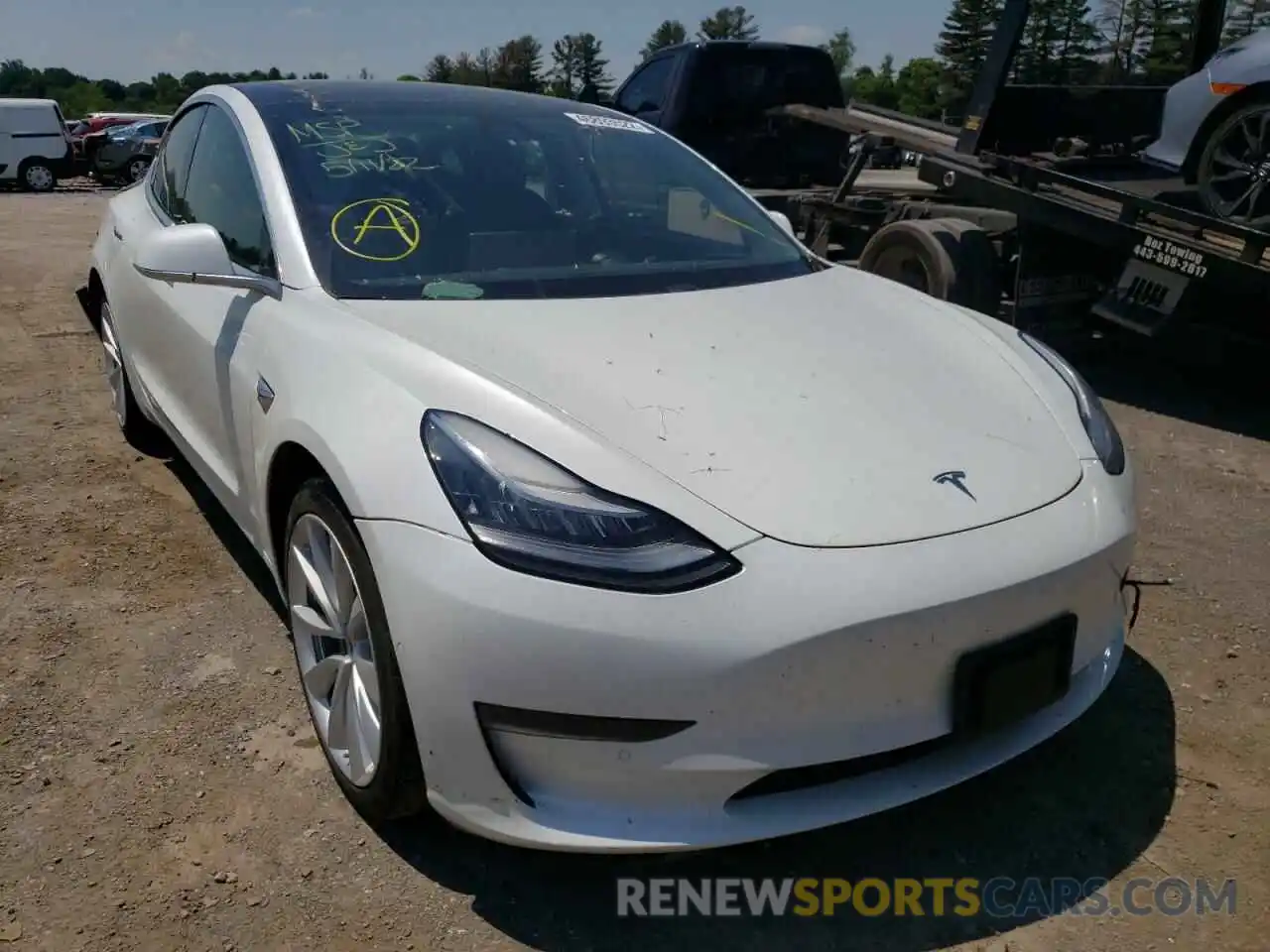 1 Photograph of a damaged car 5YJ3E1EB4LF512235 TESLA MODEL 3 2020