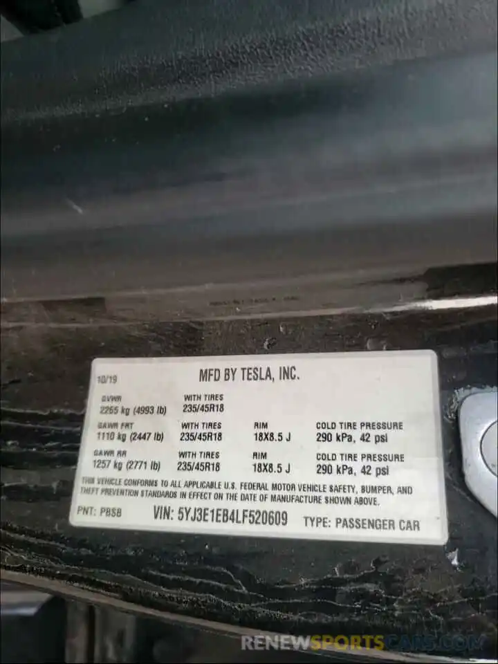 10 Photograph of a damaged car 5YJ3E1EB4LF520609 TESLA MODEL 3 2020