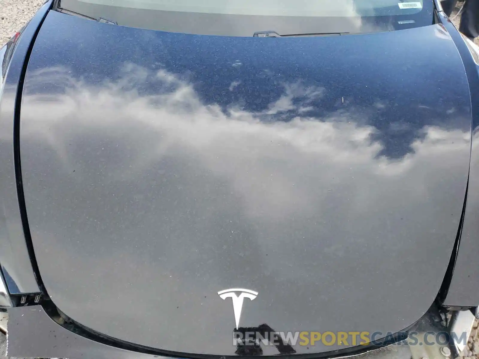 7 Photograph of a damaged car 5YJ3E1EB4LF520609 TESLA MODEL 3 2020