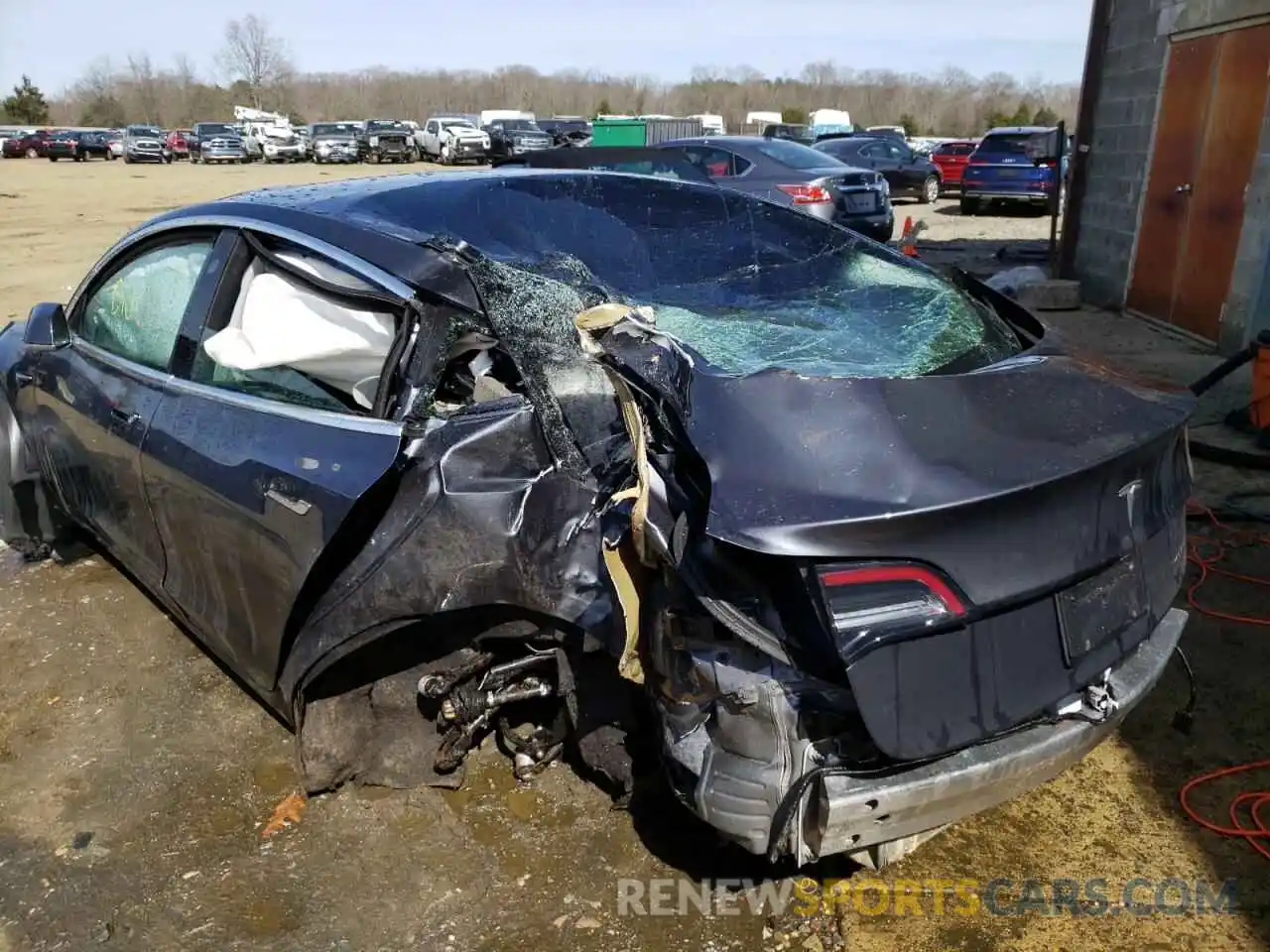 9 Photograph of a damaged car 5YJ3E1EB4LF534784 TESLA MODEL 3 2020