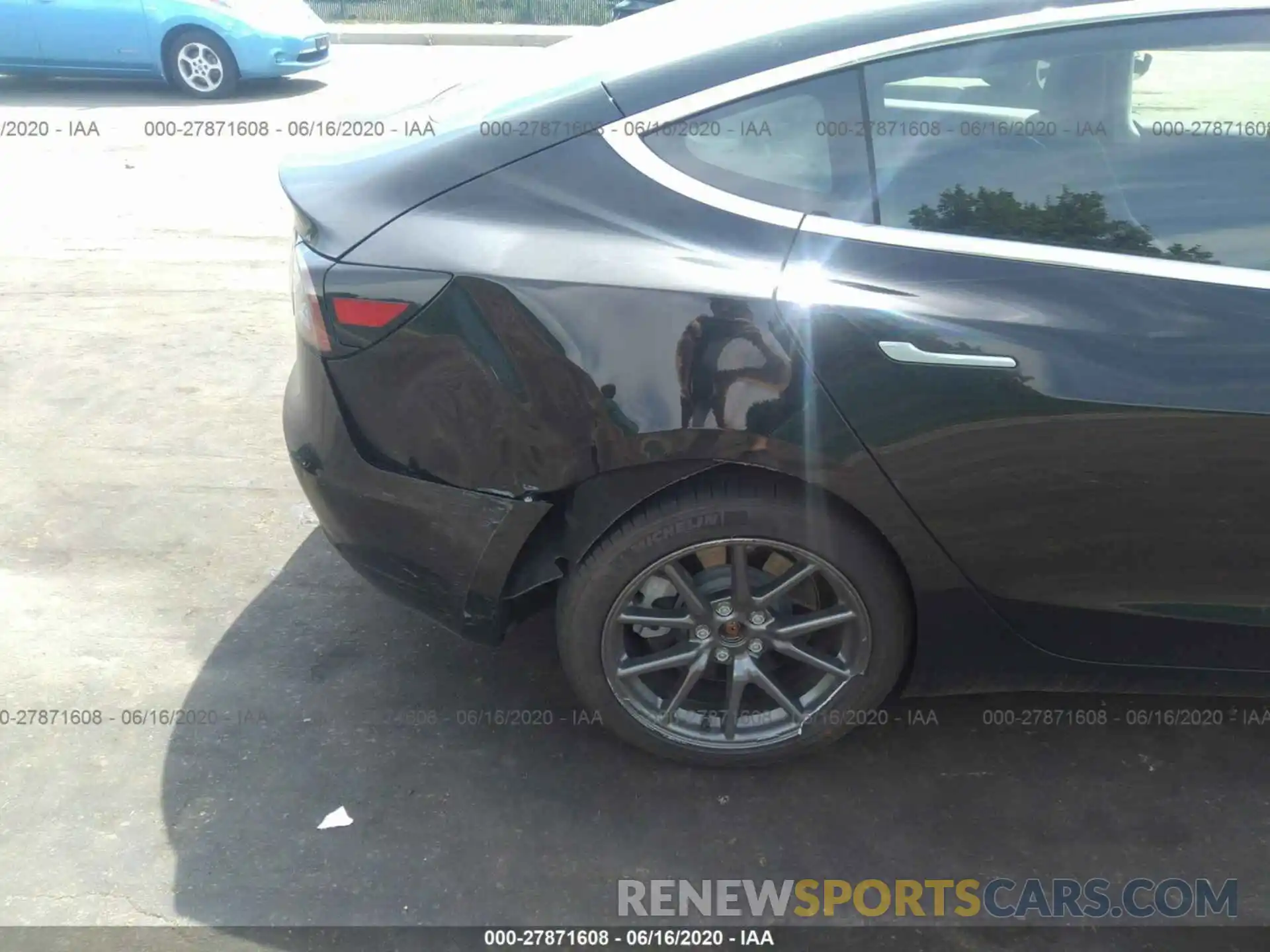 6 Photograph of a damaged car 5YJ3E1EB4LF599733 TESLA MODEL 3 2020