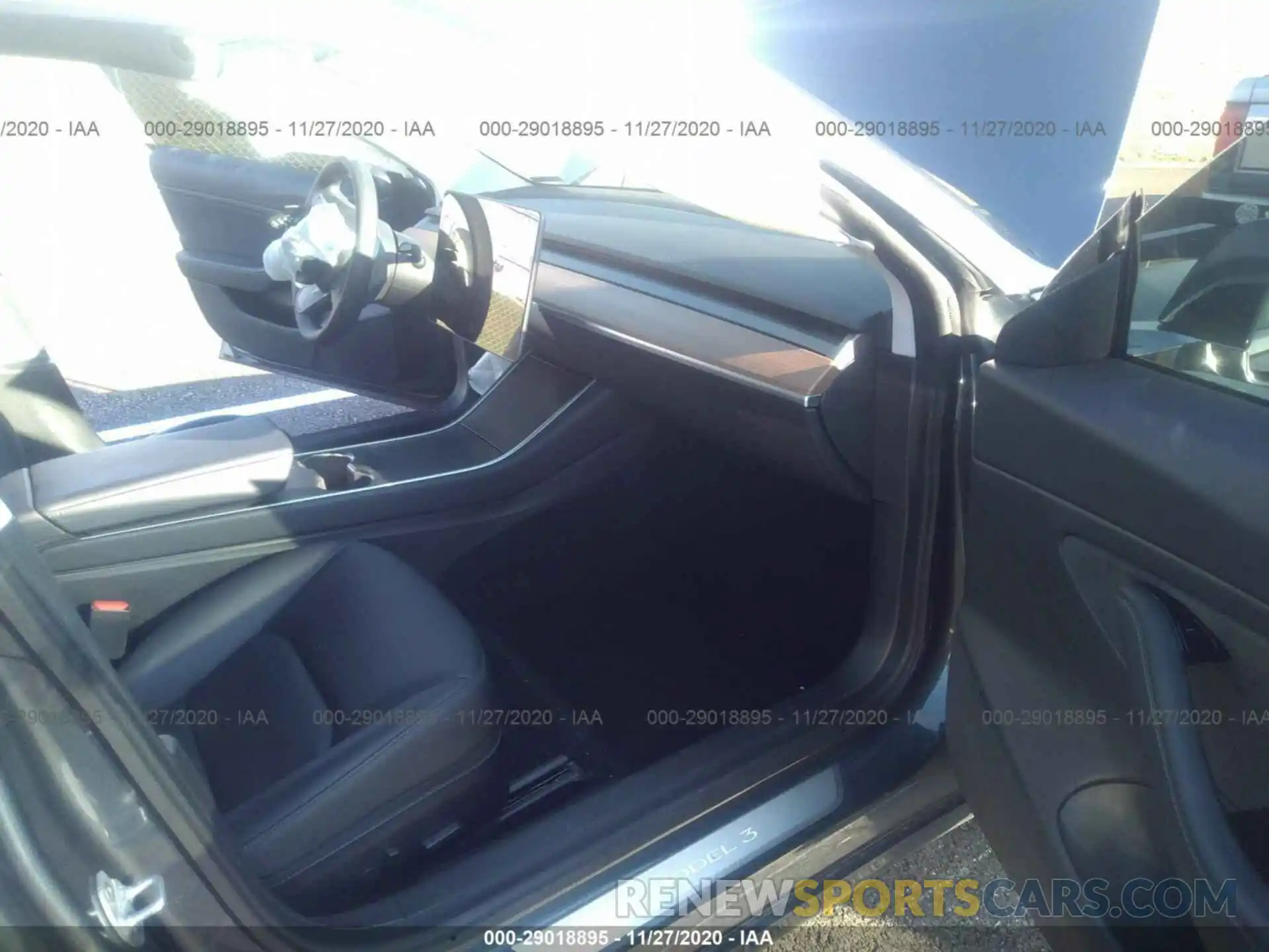 5 Photograph of a damaged car 5YJ3E1EB4LF616398 TESLA MODEL 3 2020