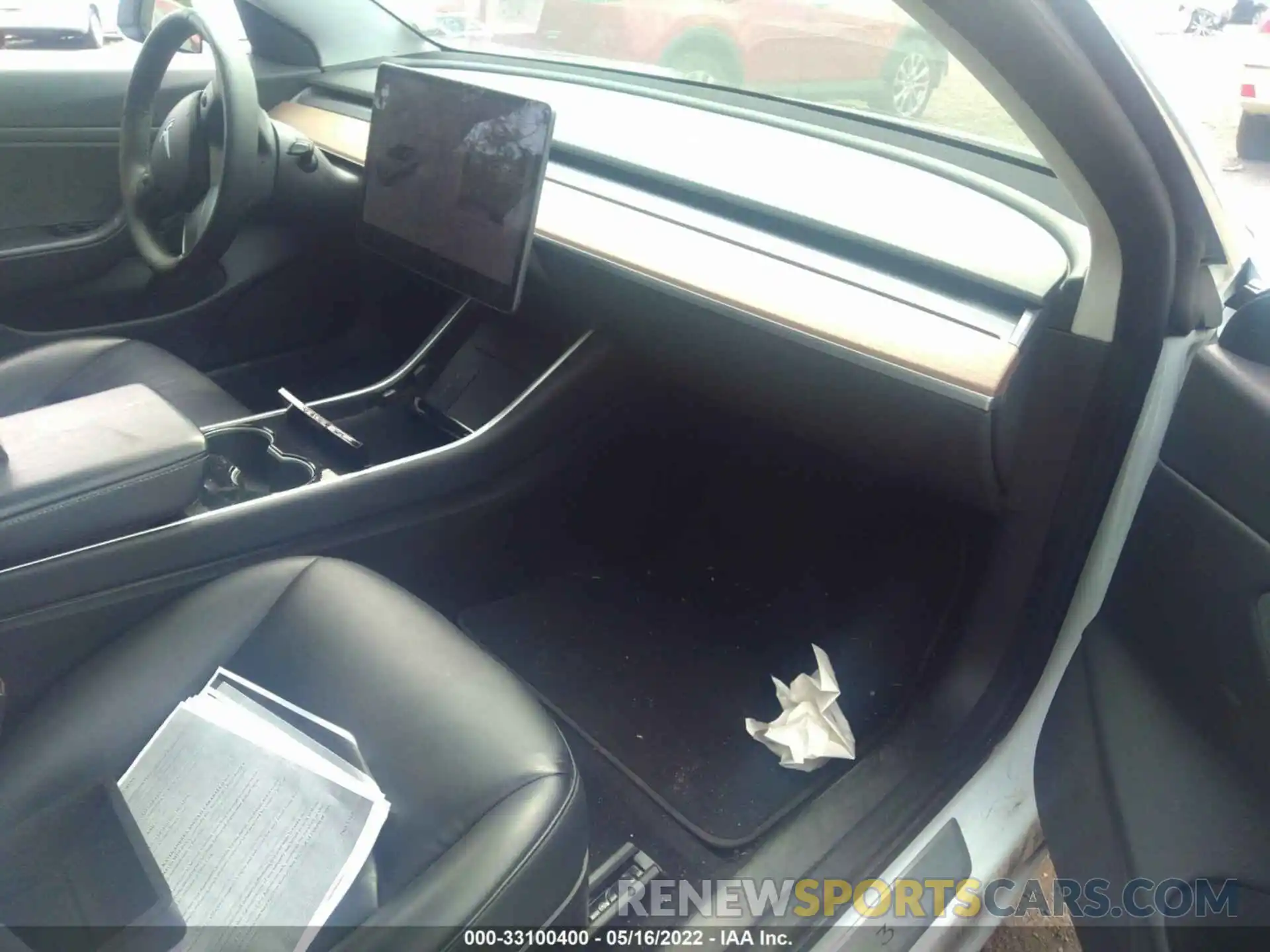 5 Photograph of a damaged car 5YJ3E1EB4LF618569 TESLA MODEL 3 2020