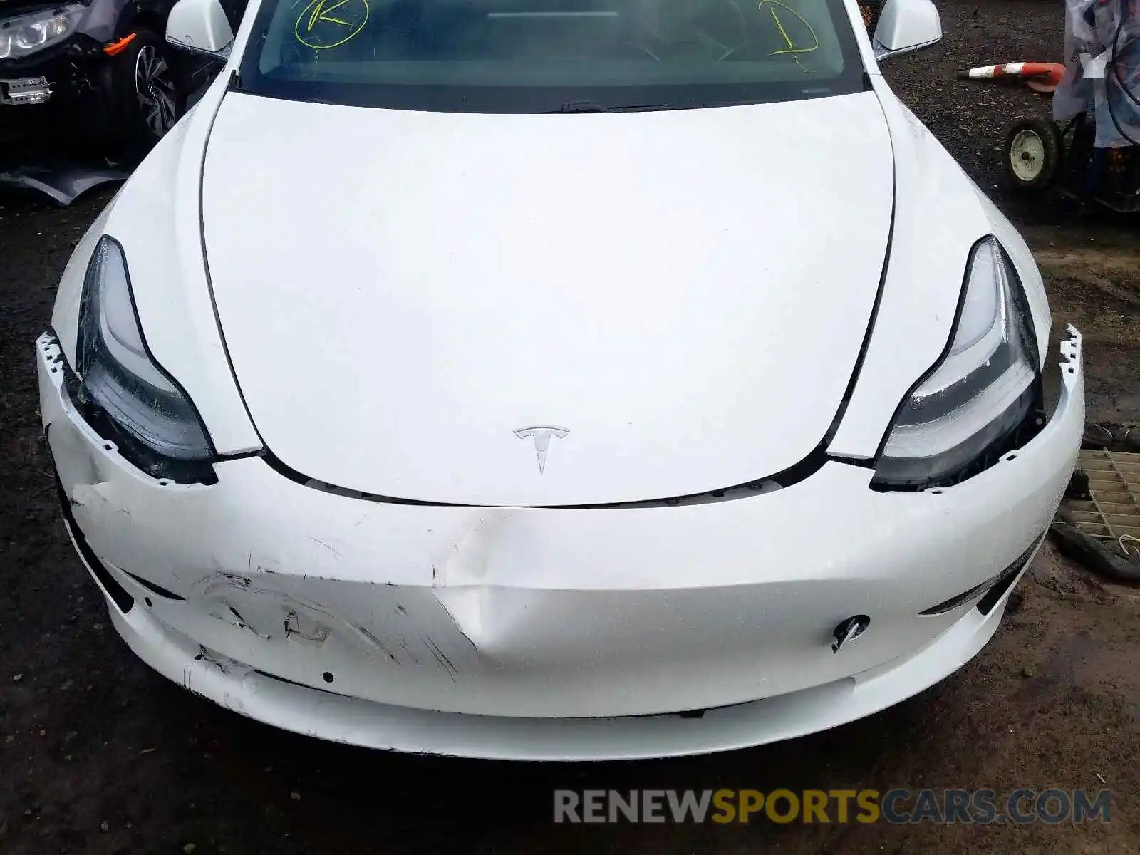 9 Photograph of a damaged car 5YJ3E1EB4LF619575 TESLA MODEL 3 2020