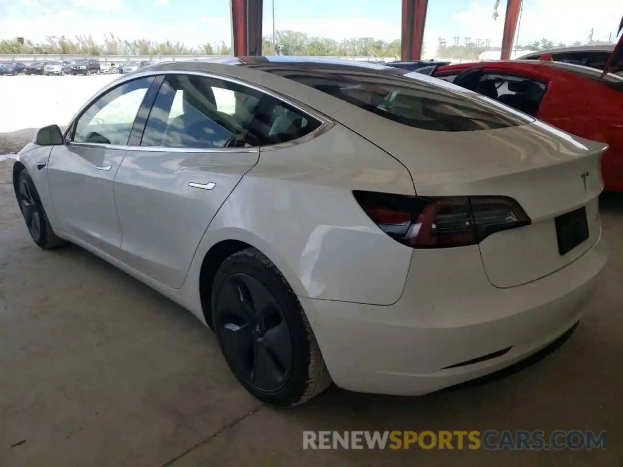 3 Photograph of a damaged car 5YJ3E1EB4LF622122 TESLA MODEL 3 2020