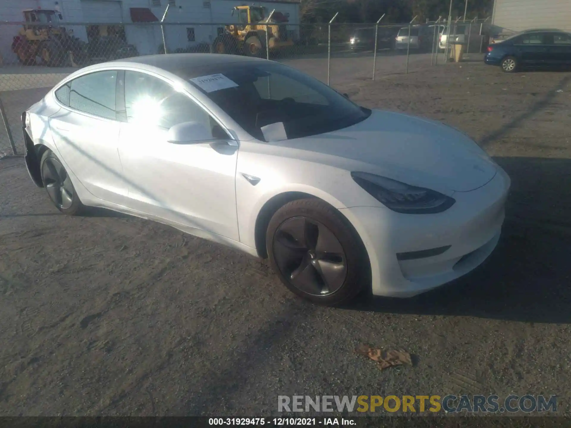 1 Photograph of a damaged car 5YJ3E1EB4LF629037 TESLA MODEL 3 2020