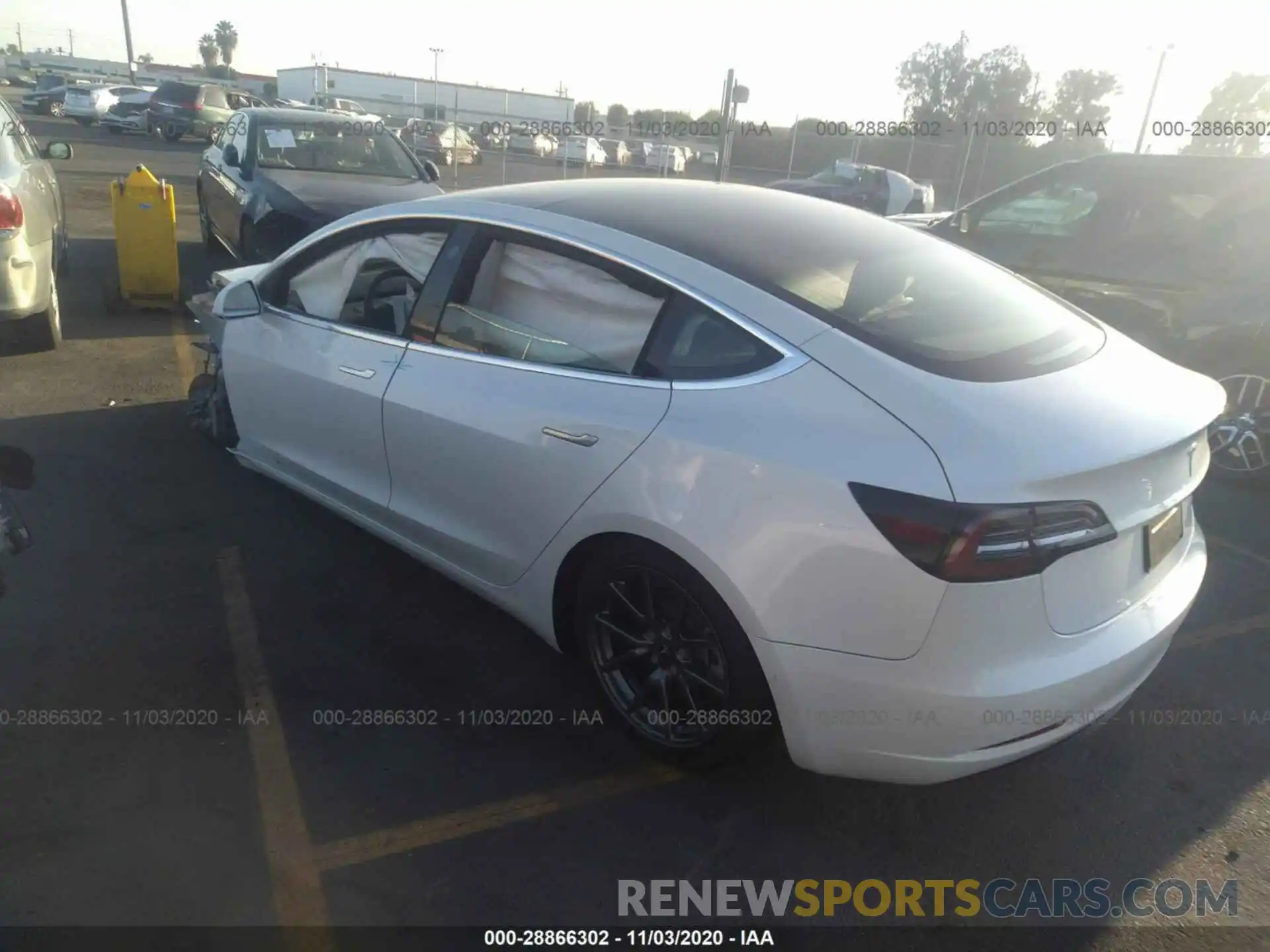 3 Photograph of a damaged car 5YJ3E1EB4LF650339 TESLA MODEL 3 2020