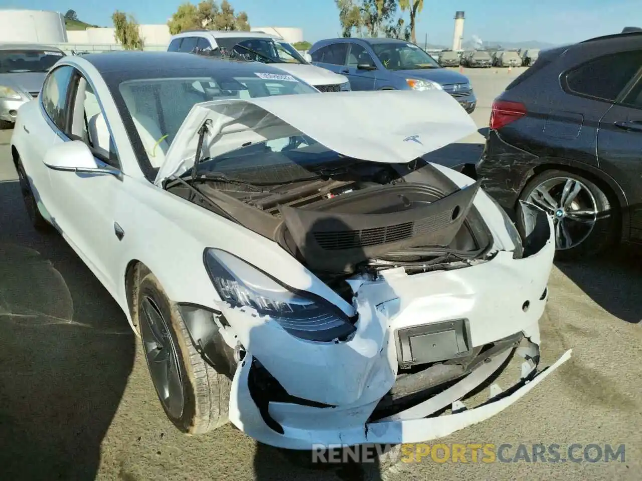 9 Photograph of a damaged car 5YJ3E1EB4LF651748 TESLA MODEL 3 2020