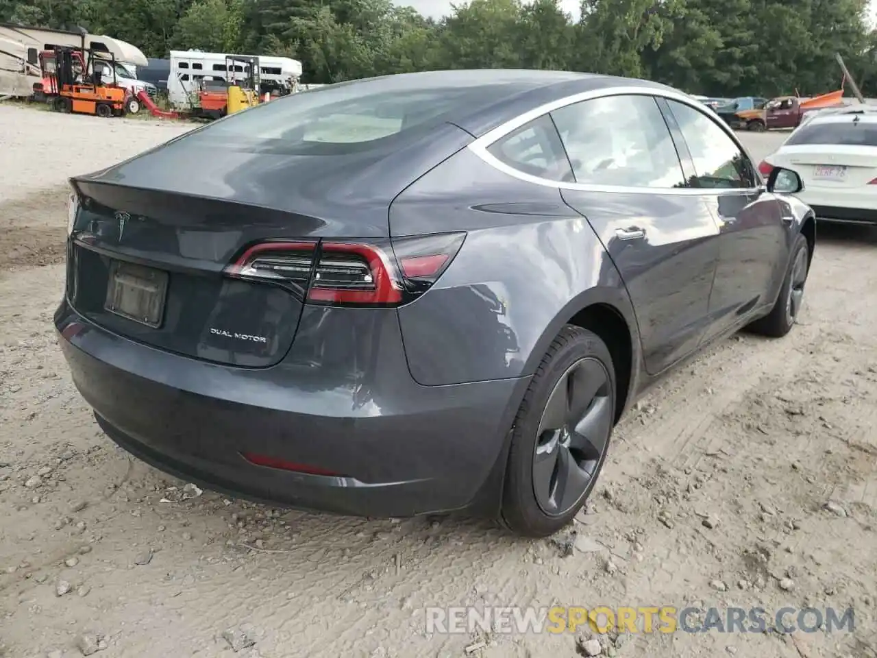 4 Photograph of a damaged car 5YJ3E1EB4LF663320 TESLA MODEL 3 2020