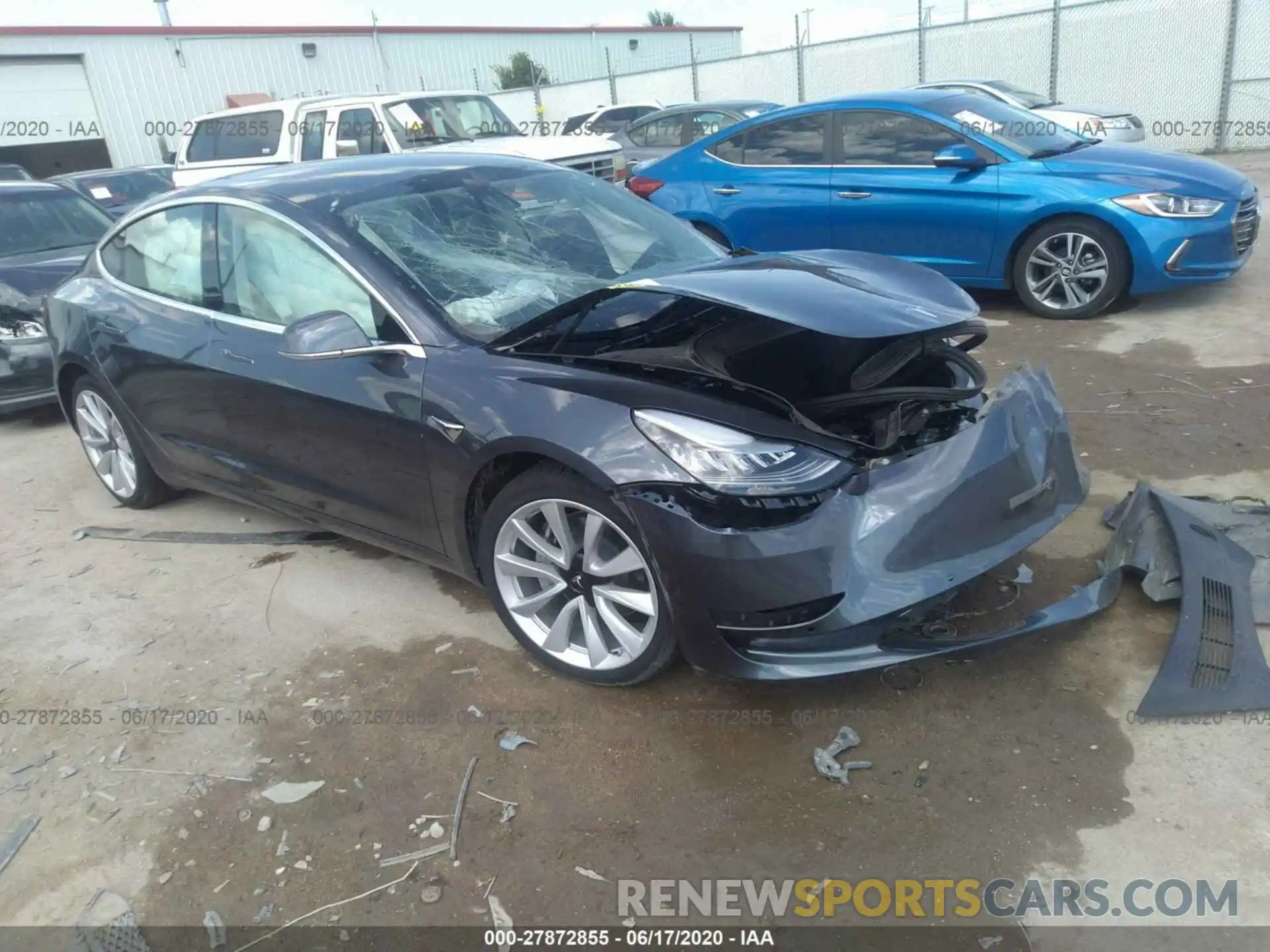 1 Photograph of a damaged car 5YJ3E1EB4LF666606 TESLA MODEL 3 2020