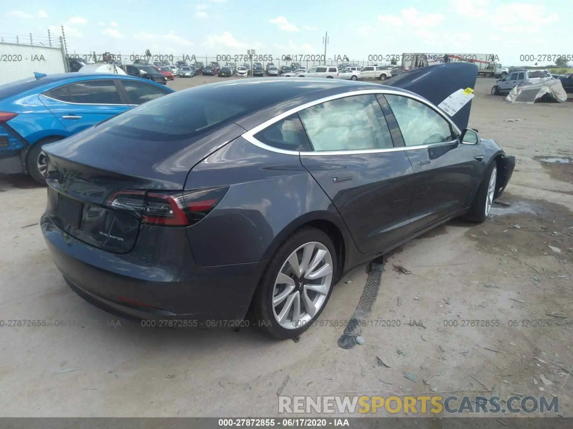 4 Photograph of a damaged car 5YJ3E1EB4LF666606 TESLA MODEL 3 2020