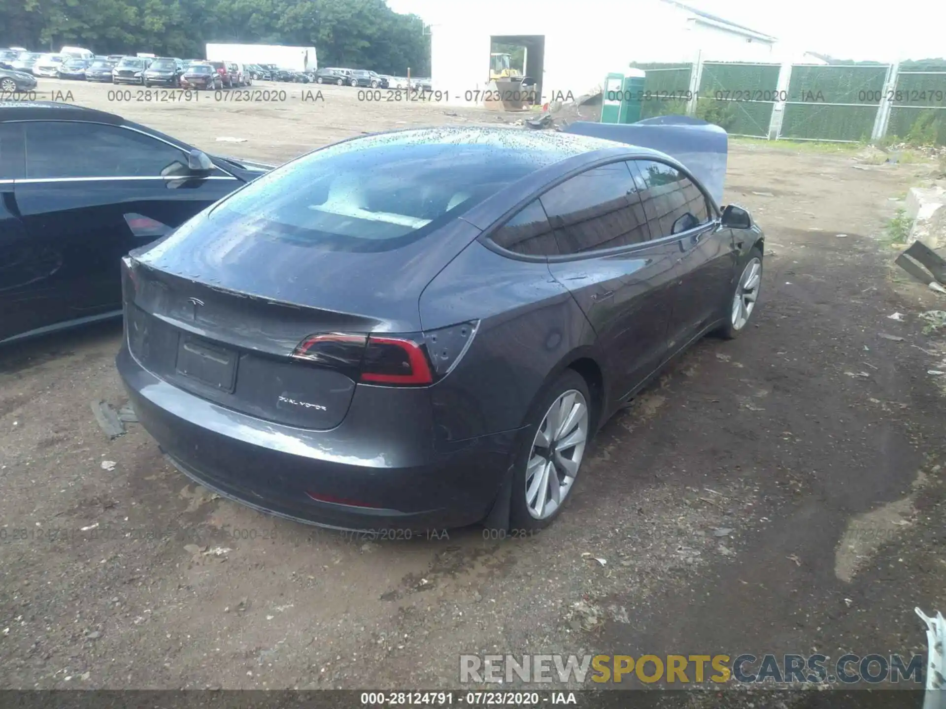 4 Photograph of a damaged car 5YJ3E1EB4LF668842 TESLA MODEL 3 2020