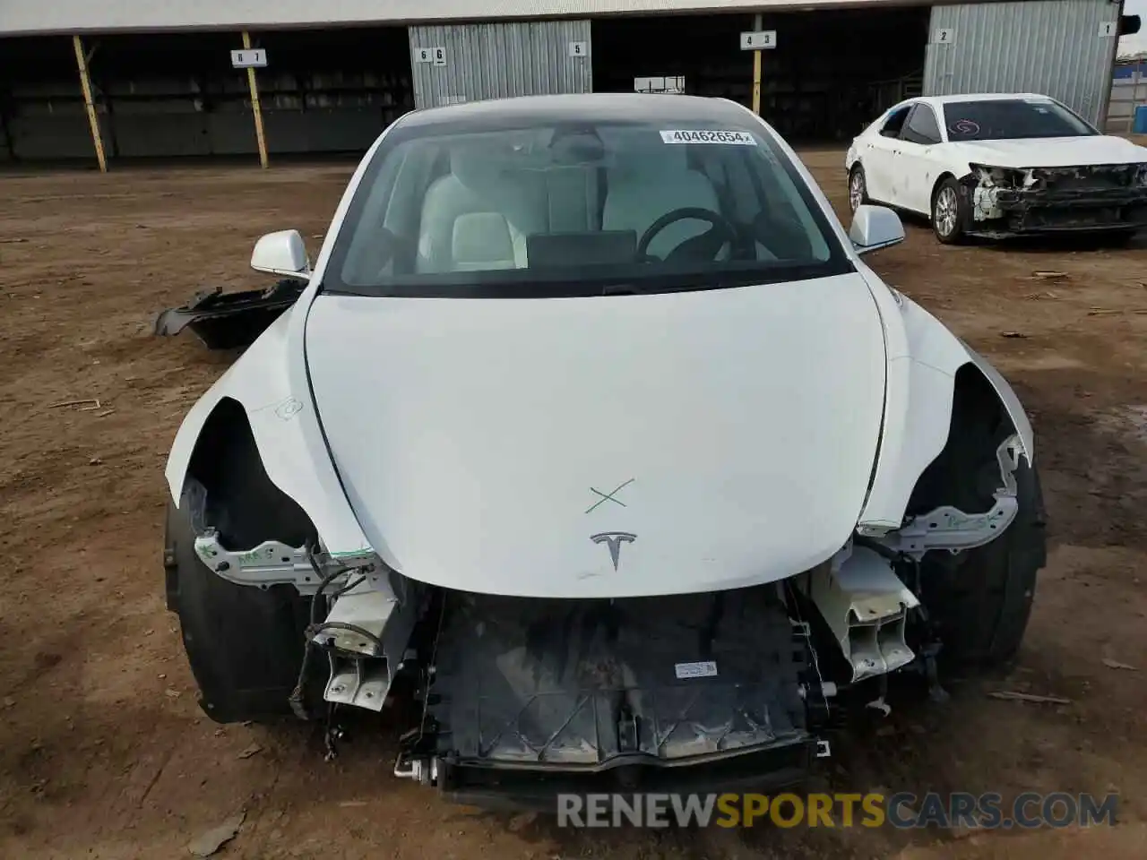 5 Photograph of a damaged car 5YJ3E1EB4LF712886 TESLA MODEL 3 2020