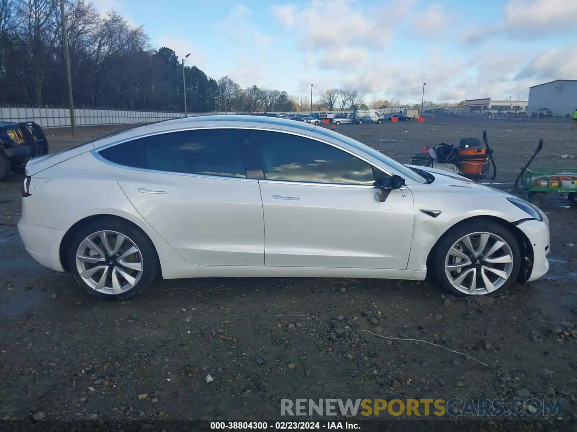 13 Фотография поврежденного автомобиля 5YJ3E1EB4LF712953 TESLA MODEL 3 2020