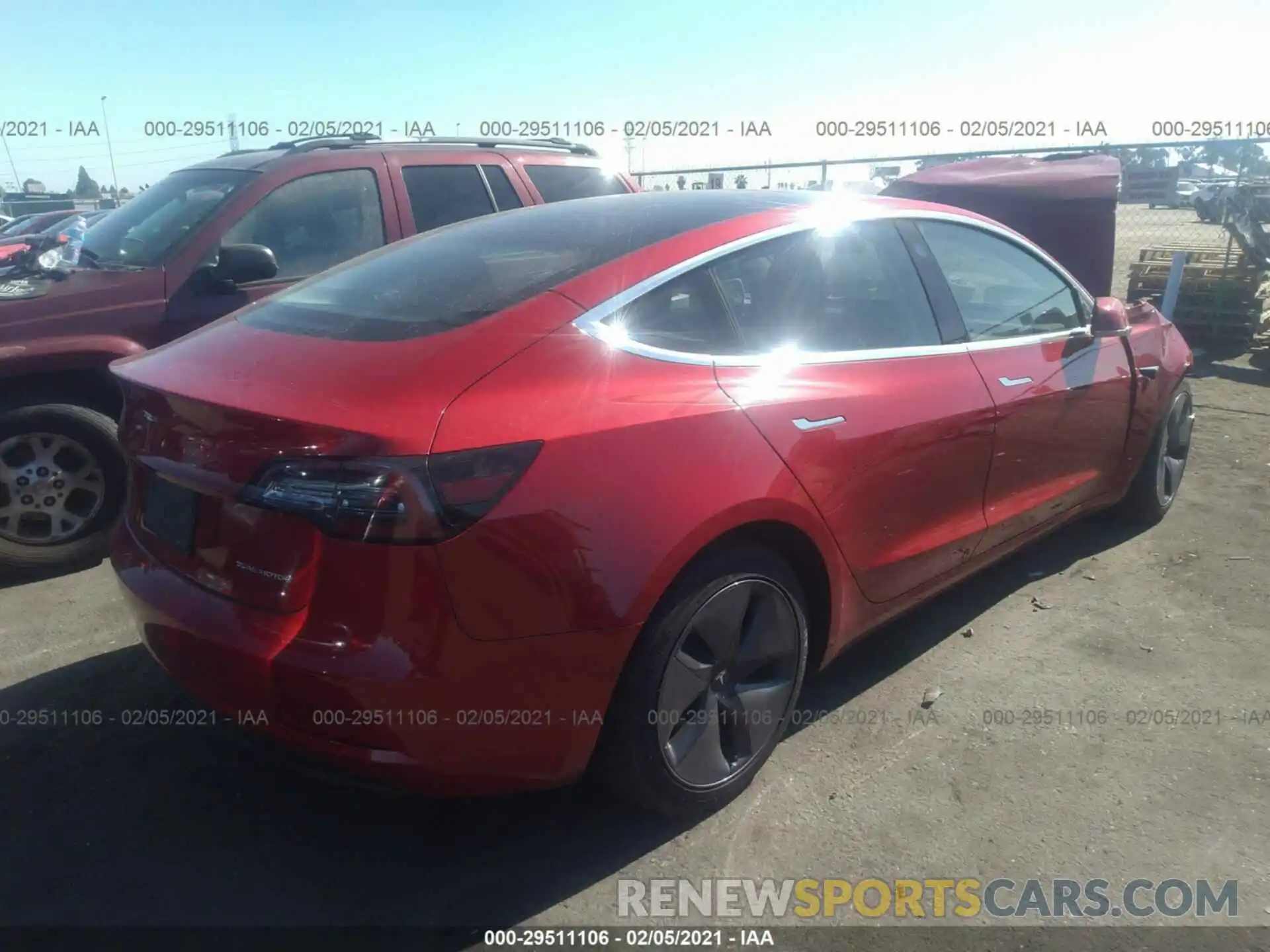 4 Photograph of a damaged car 5YJ3E1EB4LF722625 TESLA MODEL 3 2020