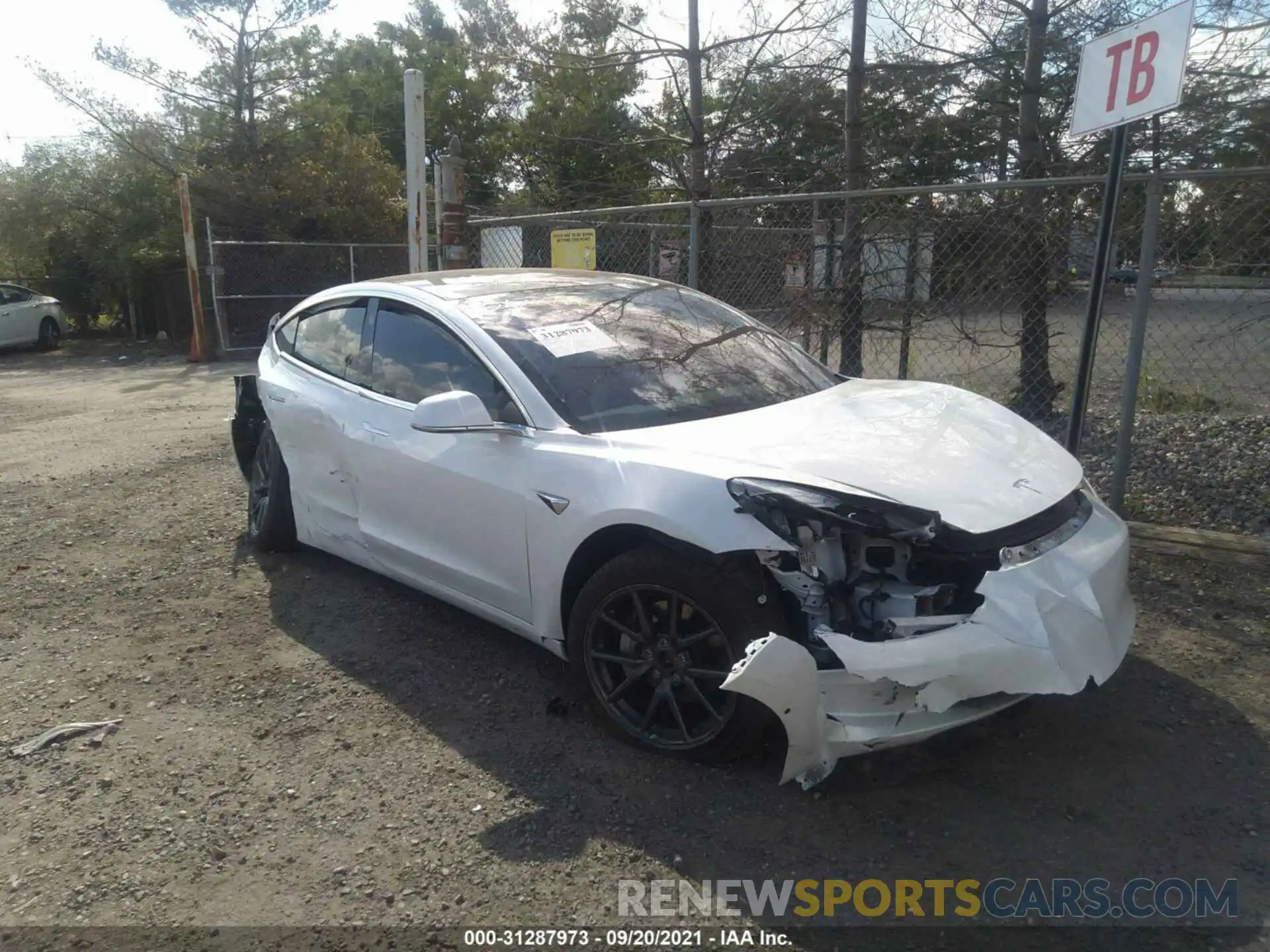 1 Photograph of a damaged car 5YJ3E1EB4LF735228 TESLA MODEL 3 2020