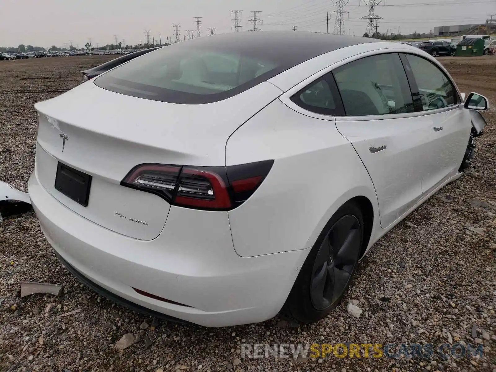 4 Photograph of a damaged car 5YJ3E1EB4LF735889 TESLA MODEL 3 2020