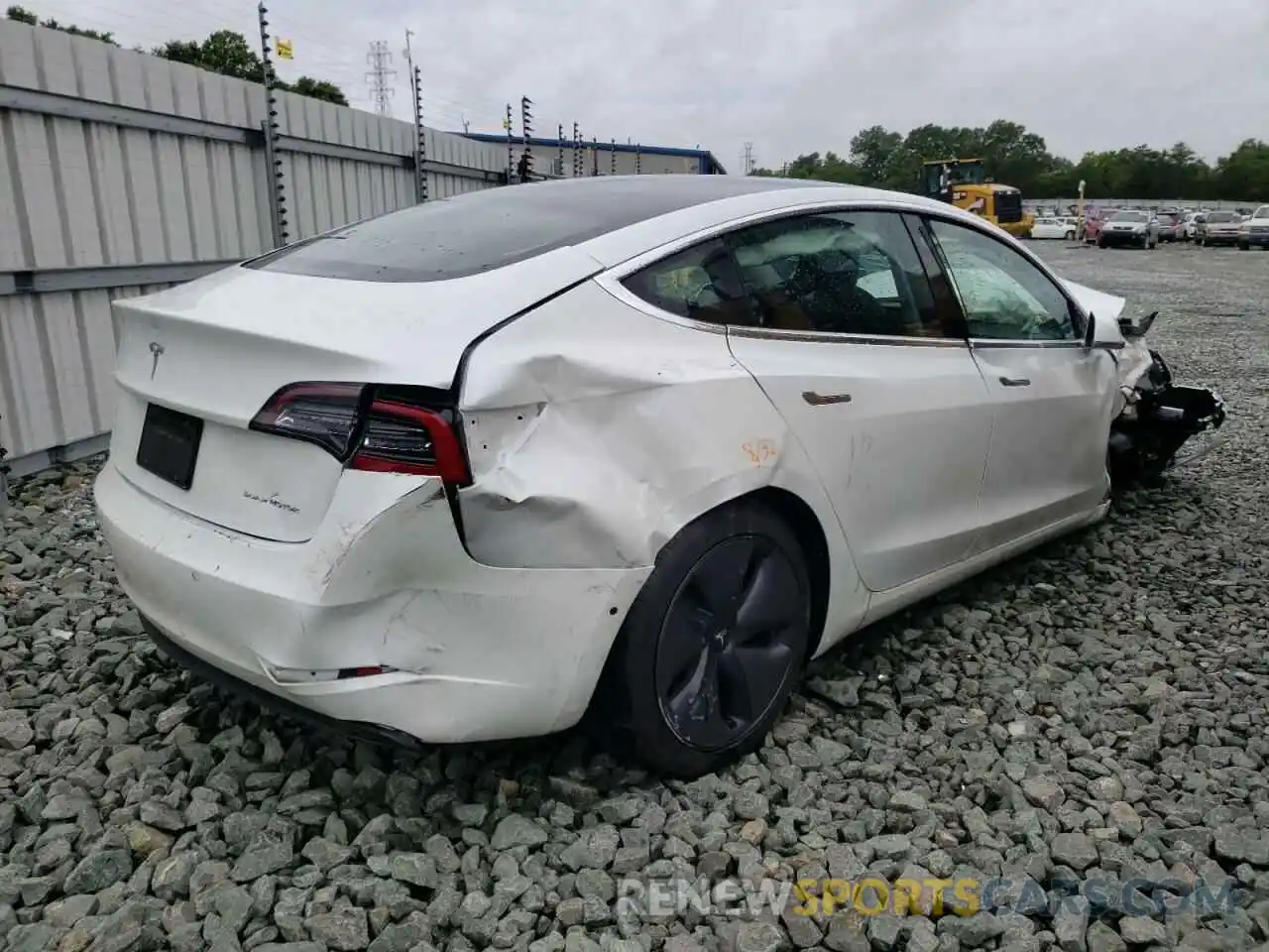 4 Photograph of a damaged car 5YJ3E1EB4LF741692 TESLA MODEL 3 2020