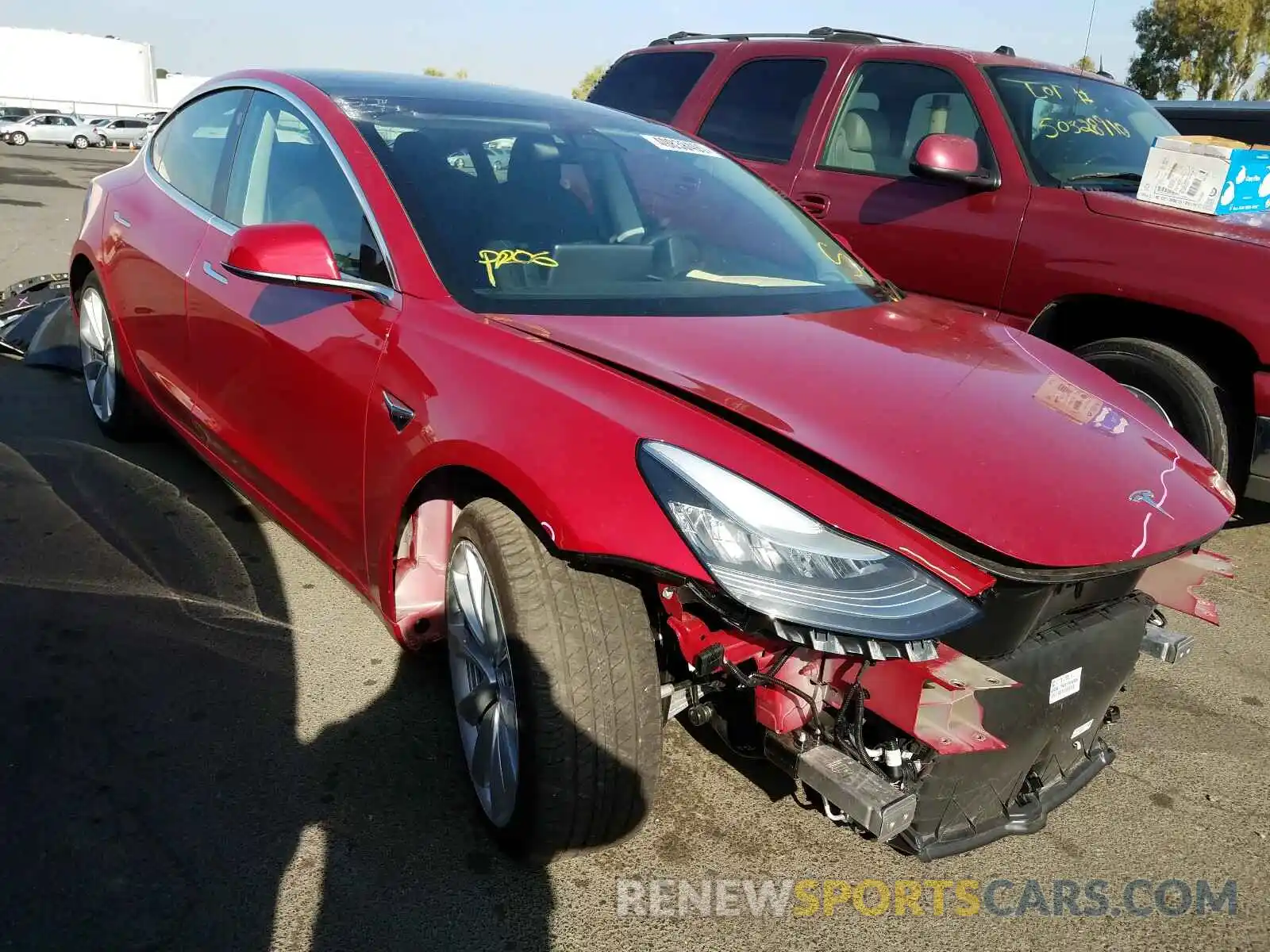 1 Photograph of a damaged car 5YJ3E1EB4LF744558 TESLA MODEL 3 2020