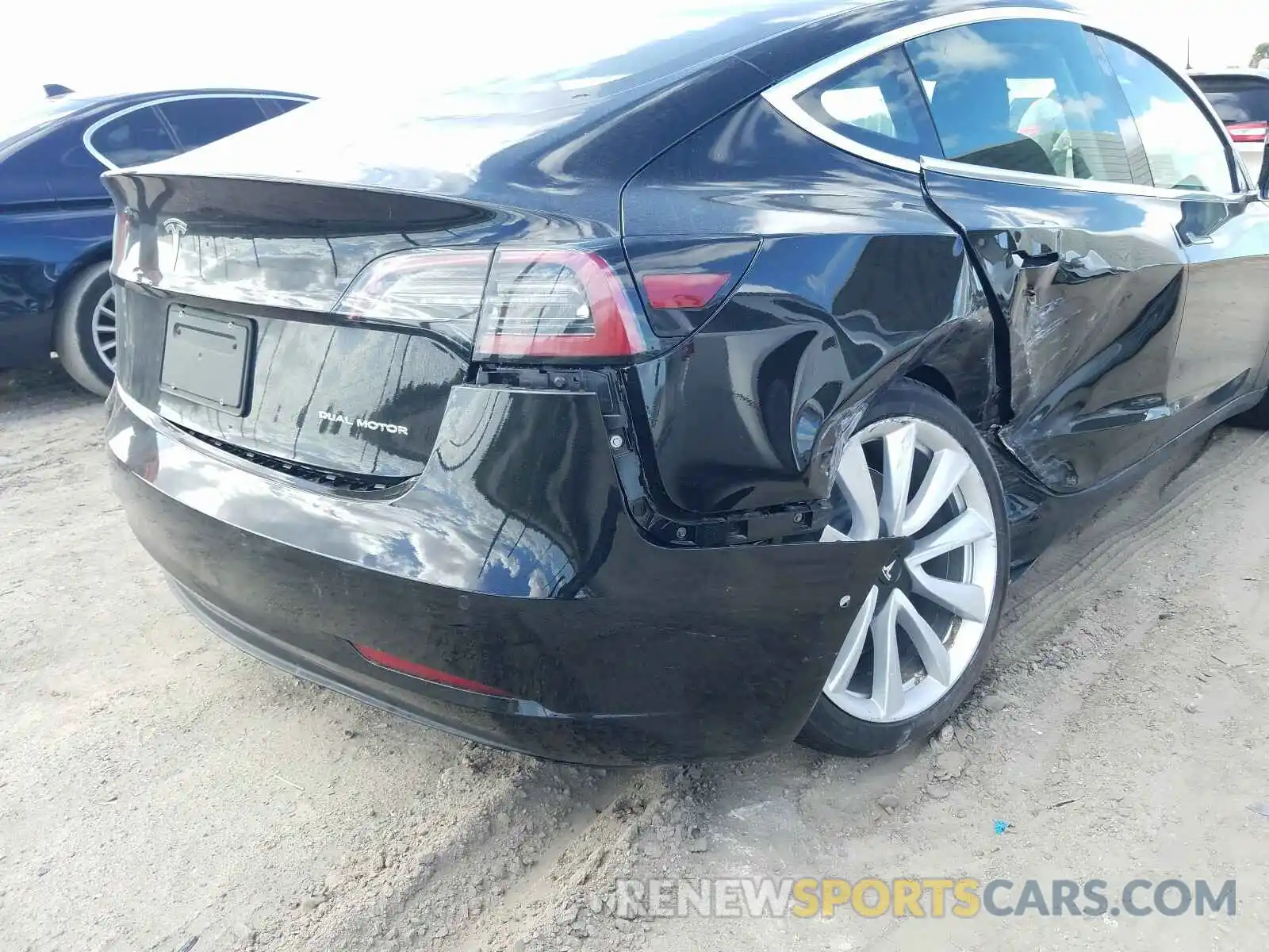 9 Photograph of a damaged car 5YJ3E1EB4LF787362 TESLA MODEL 3 2020