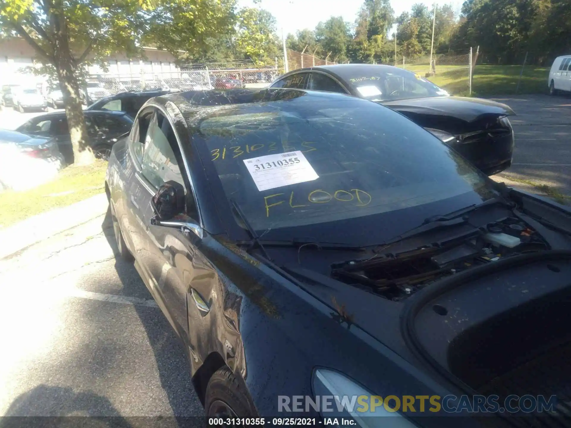 6 Photograph of a damaged car 5YJ3E1EB4LF800725 TESLA MODEL 3 2020