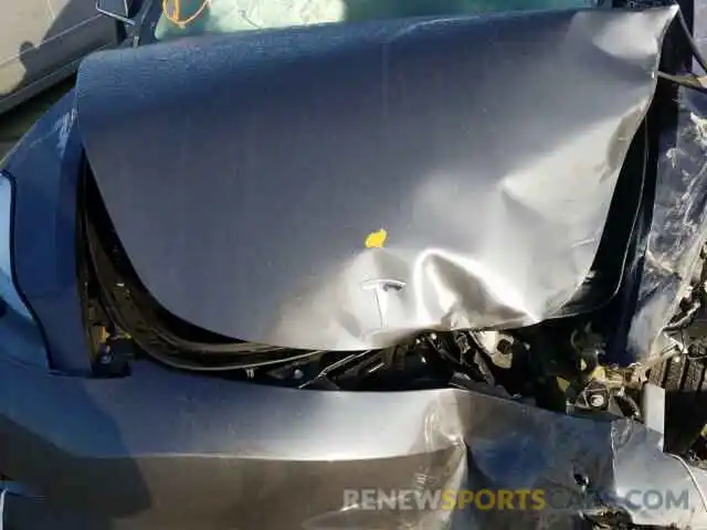 7 Photograph of a damaged car 5YJ3E1EB5LF533370 TESLA MODEL 3 2020