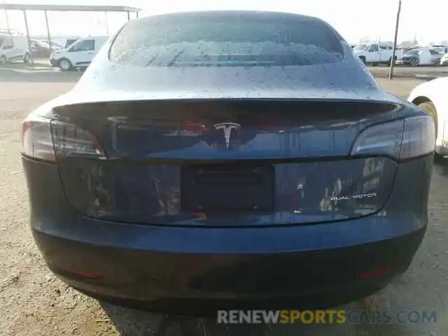 9 Photograph of a damaged car 5YJ3E1EB5LF533370 TESLA MODEL 3 2020