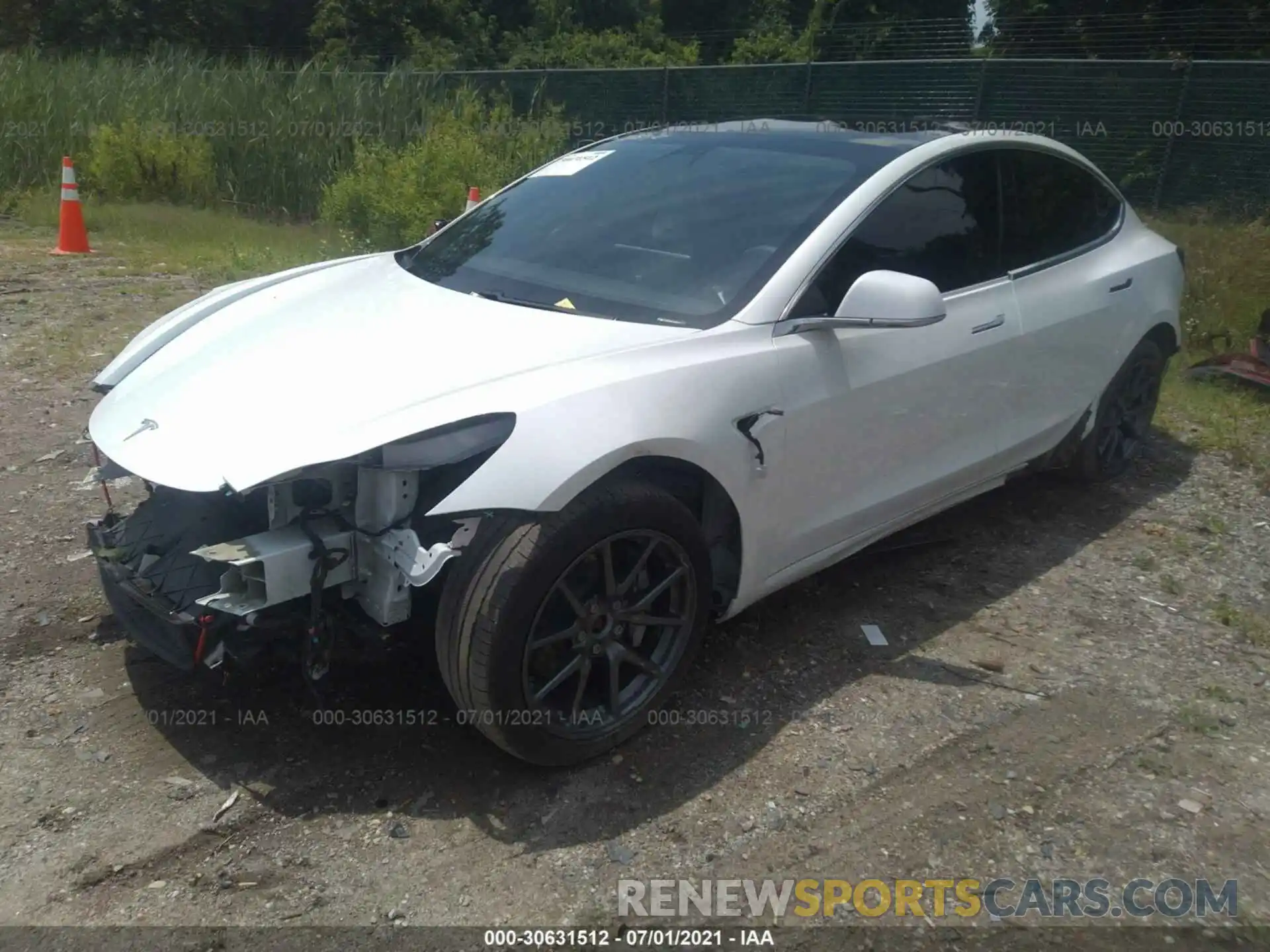 2 Photograph of a damaged car 5YJ3E1EB5LF618421 TESLA MODEL 3 2020