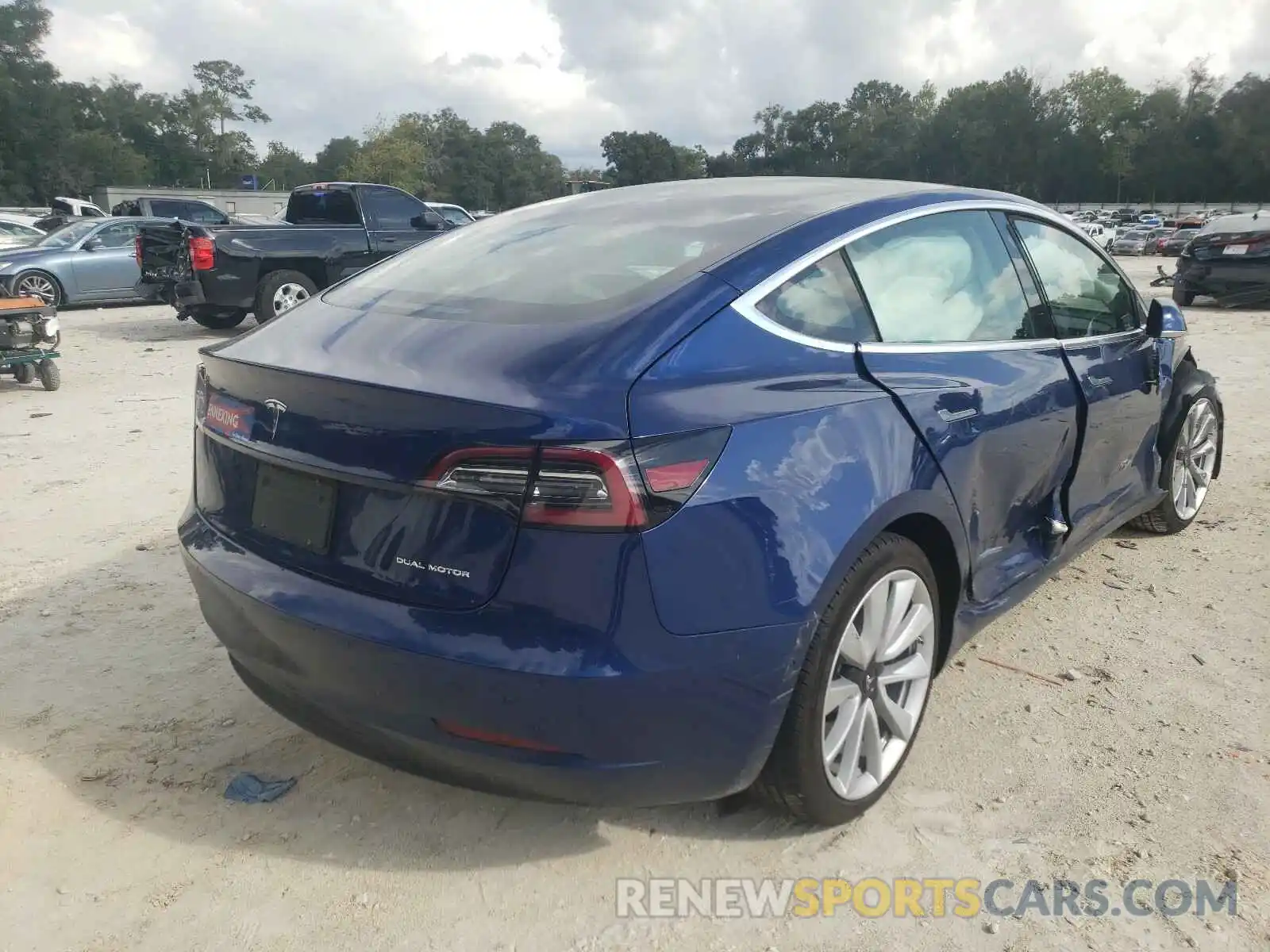 4 Photograph of a damaged car 5YJ3E1EB5LF620573 TESLA MODEL 3 2020