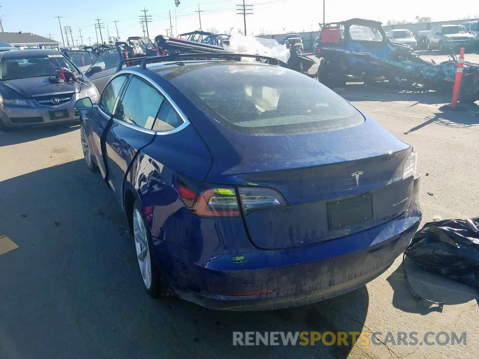 3 Photograph of a damaged car 5YJ3E1EB5LF620606 TESLA MODEL 3 2020