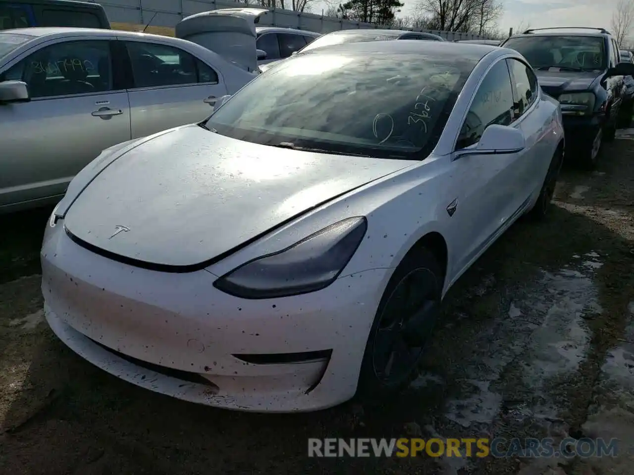 2 Photograph of a damaged car 5YJ3E1EB5LF637308 TESLA MODEL 3 2020