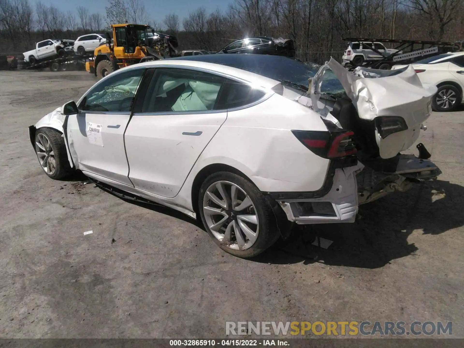 3 Photograph of a damaged car 5YJ3E1EB5LF638829 TESLA MODEL 3 2020