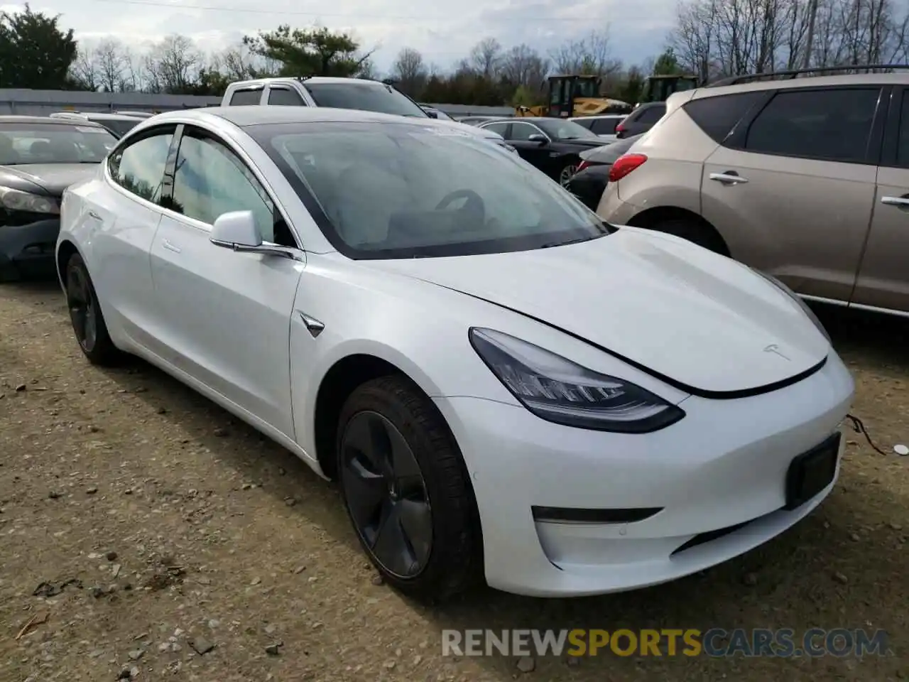 1 Photograph of a damaged car 5YJ3E1EB5LF639690 TESLA MODEL 3 2020