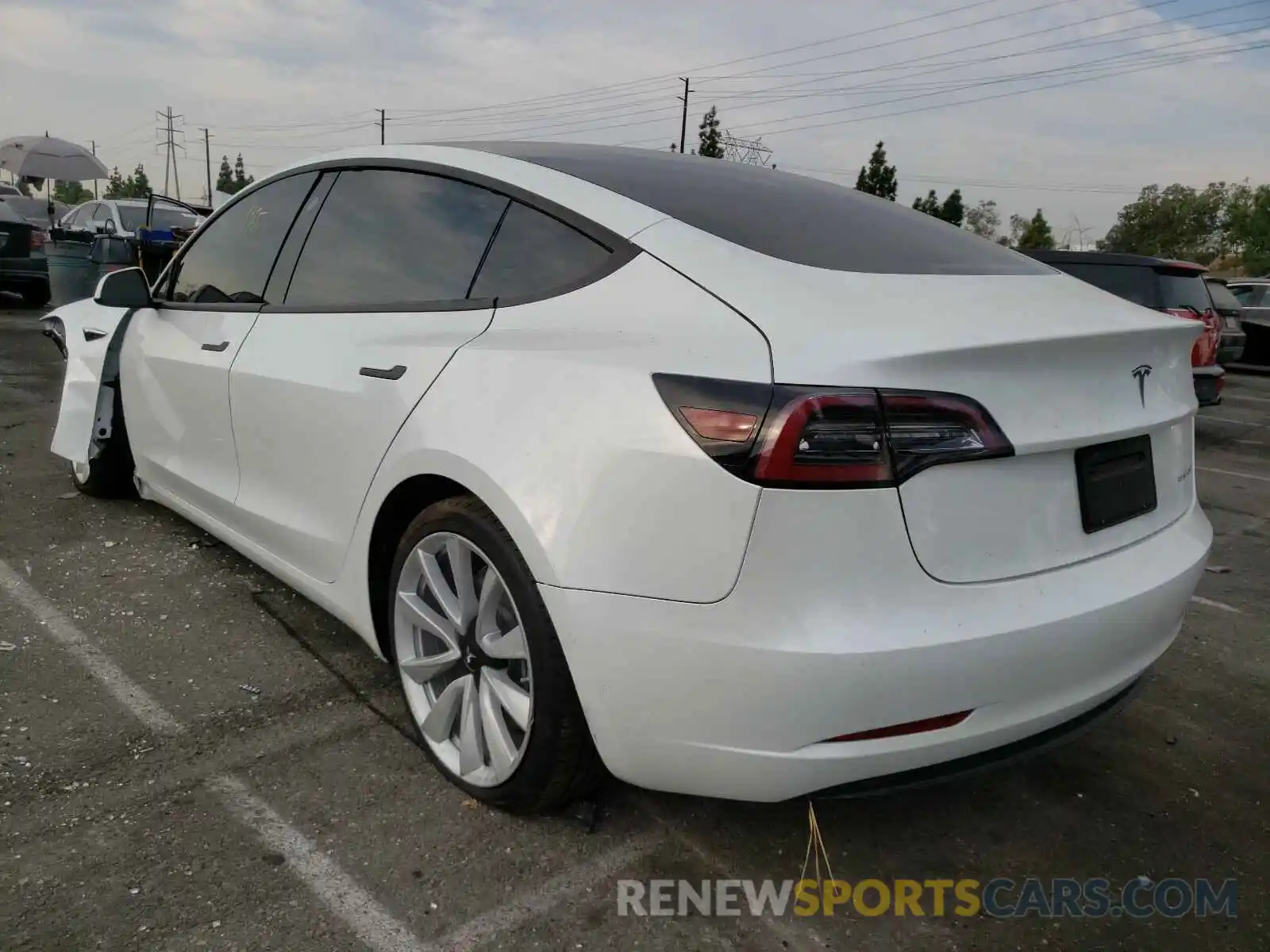 3 Photograph of a damaged car 5YJ3E1EB5LF643366 TESLA MODEL 3 2020