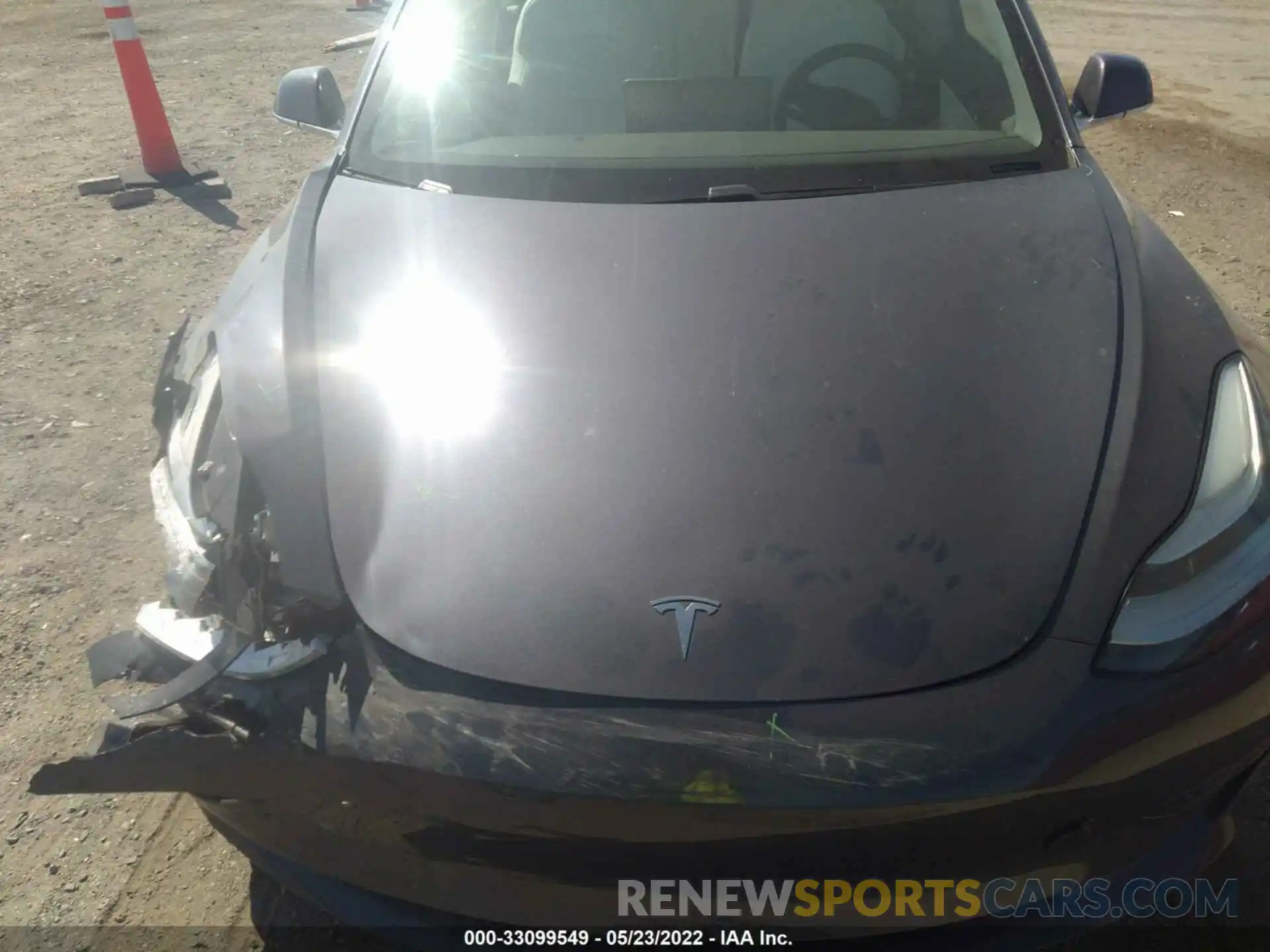 10 Photograph of a damaged car 5YJ3E1EB5LF651340 TESLA MODEL 3 2020