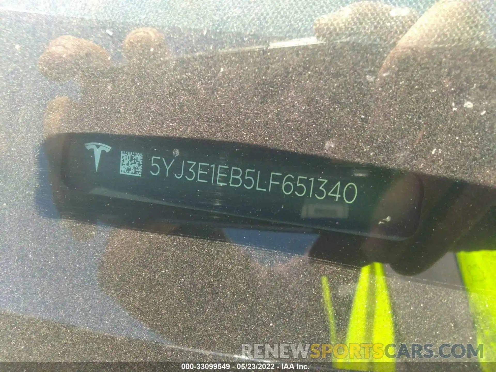 9 Photograph of a damaged car 5YJ3E1EB5LF651340 TESLA MODEL 3 2020