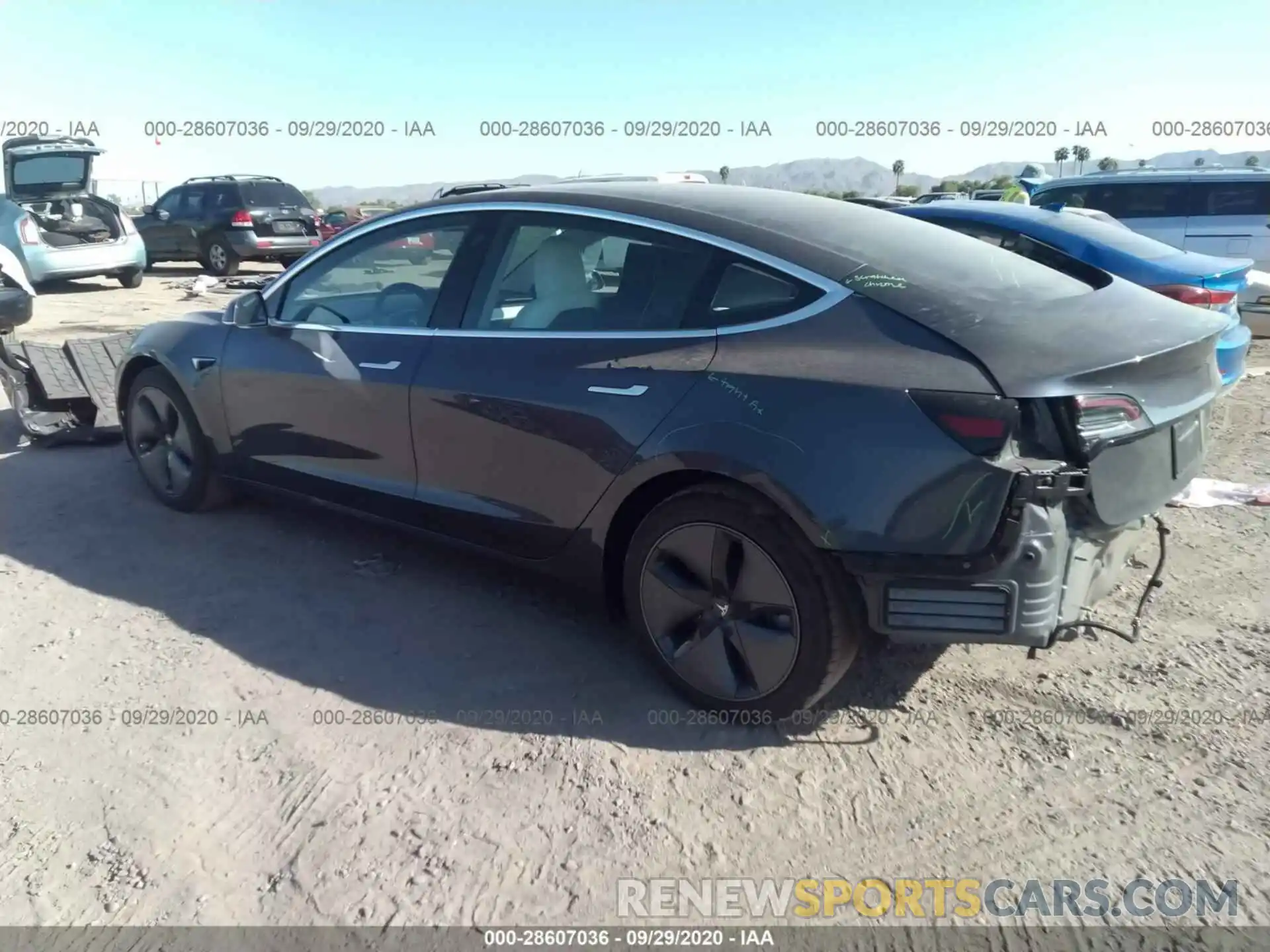 3 Photograph of a damaged car 5YJ3E1EB5LF651385 TESLA MODEL 3 2020