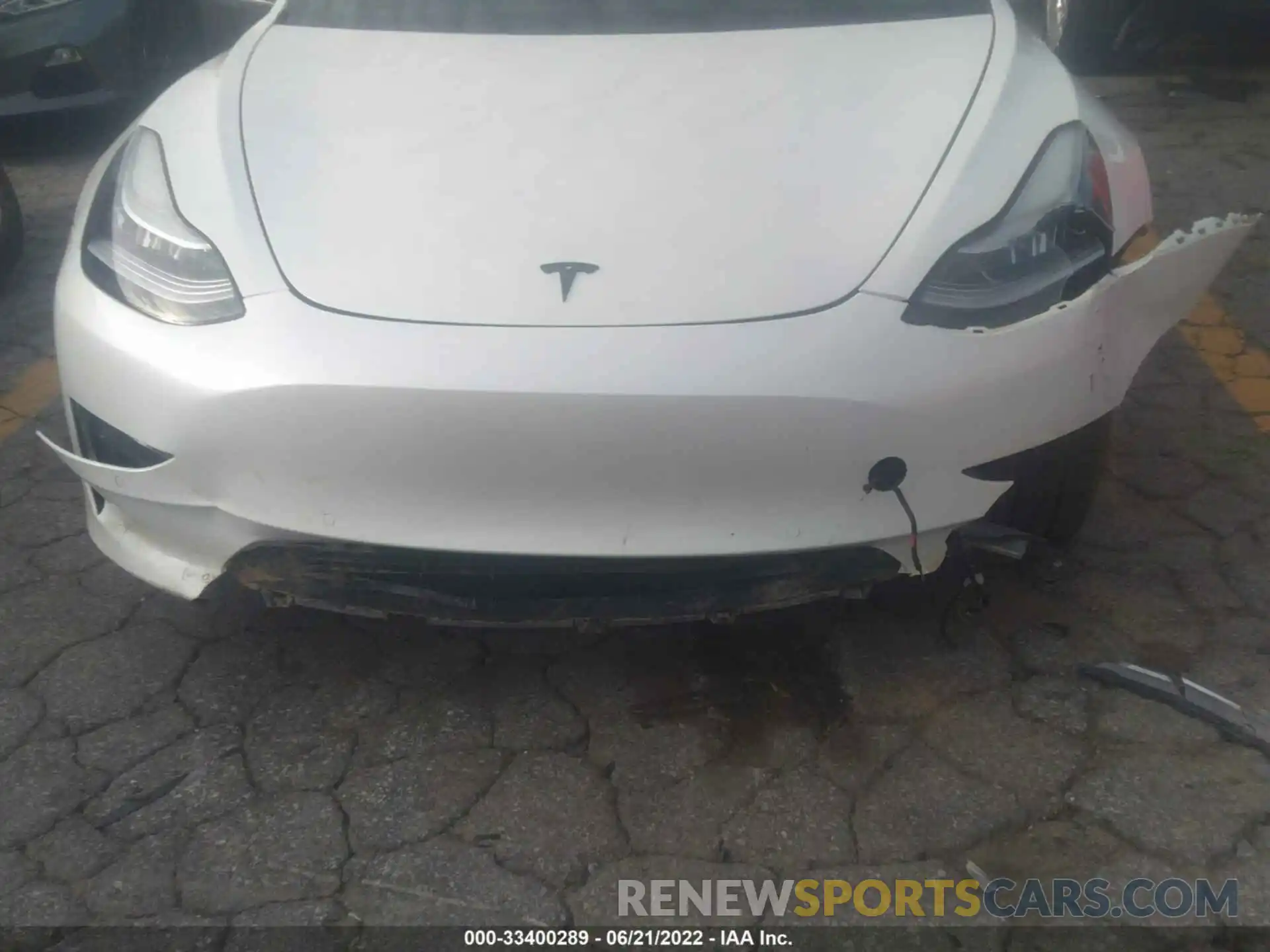 6 Photograph of a damaged car 5YJ3E1EB5LF667344 TESLA MODEL 3 2020