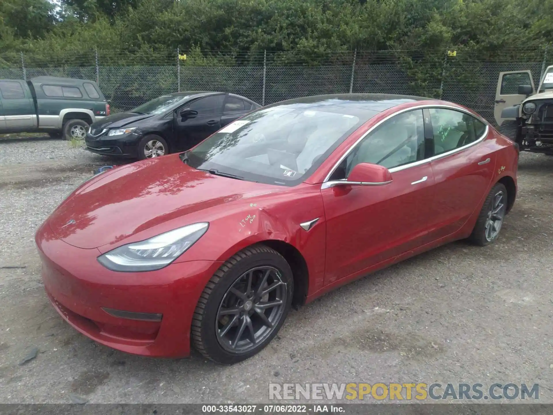 2 Photograph of a damaged car 5YJ3E1EB5LF668221 TESLA MODEL 3 2020