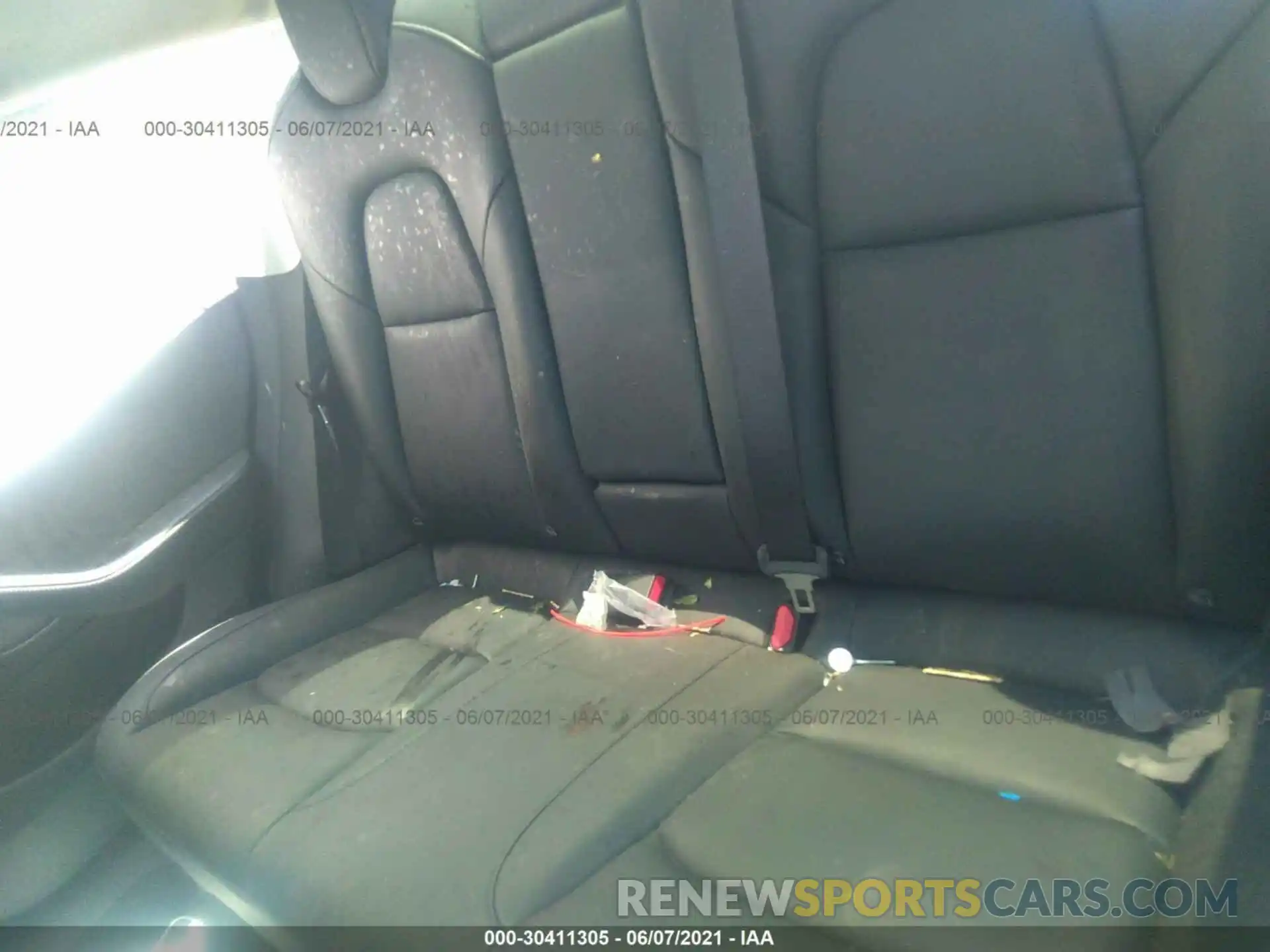 8 Photograph of a damaged car 5YJ3E1EB5LF712461 TESLA MODEL 3 2020