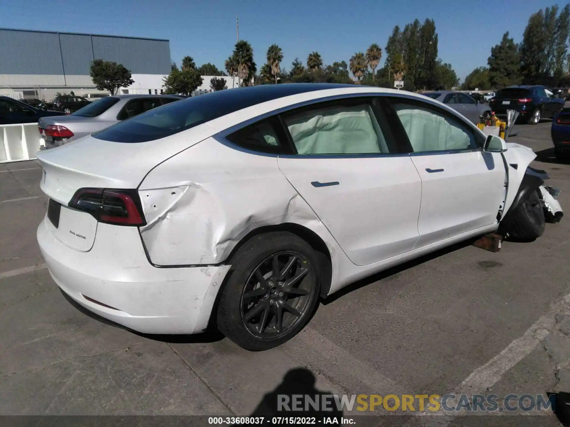 4 Photograph of a damaged car 5YJ3E1EB5LF719961 TESLA MODEL 3 2020