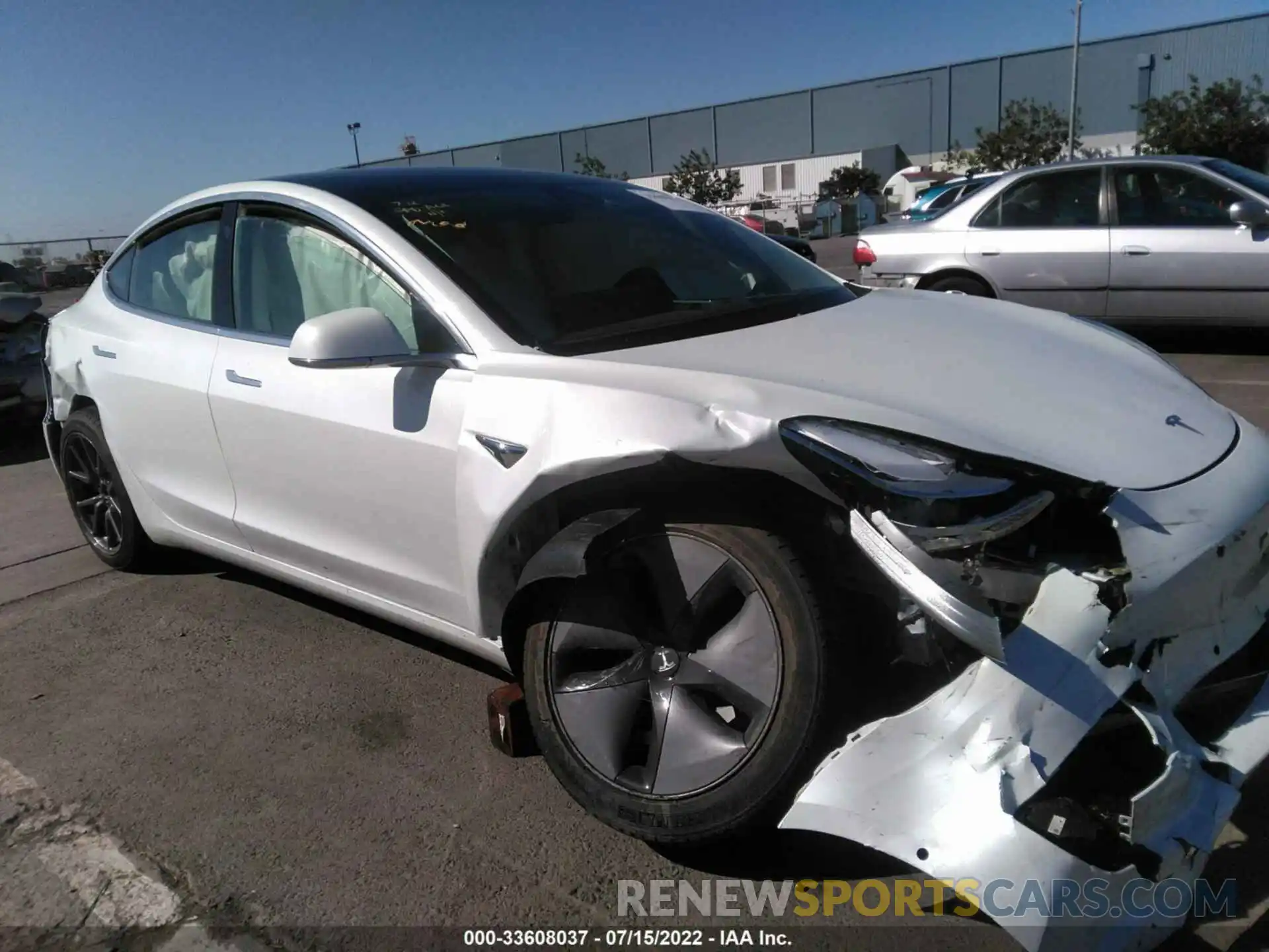 6 Photograph of a damaged car 5YJ3E1EB5LF719961 TESLA MODEL 3 2020