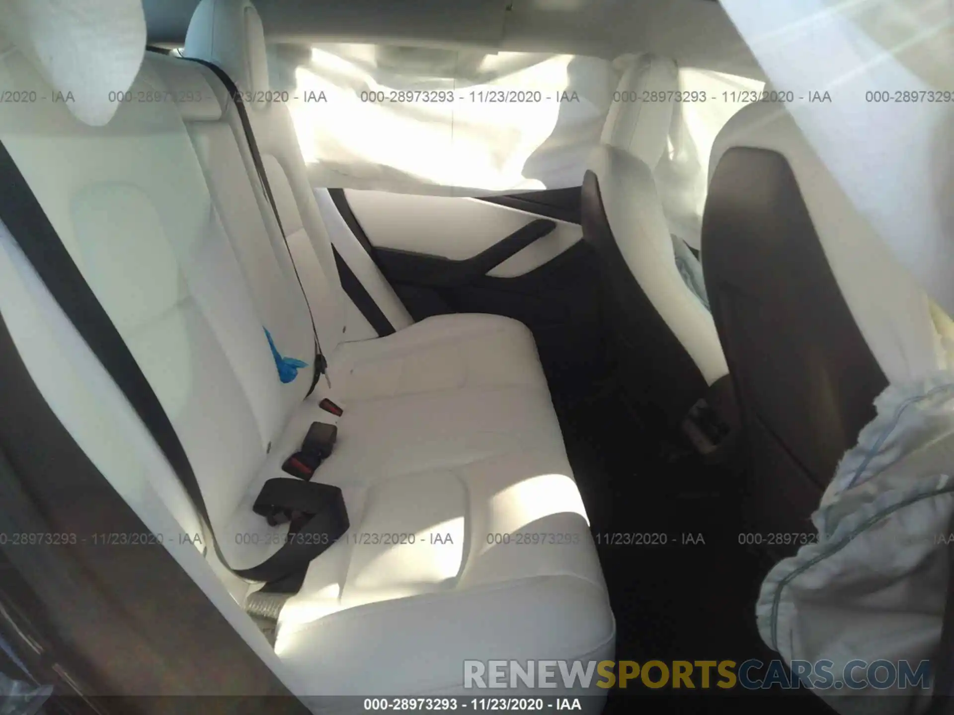 8 Photograph of a damaged car 5YJ3E1EB5LF735772 TESLA MODEL 3 2020