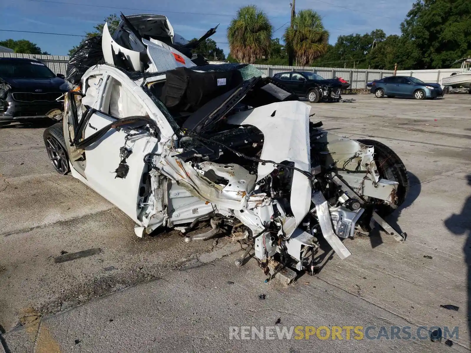 1 Photograph of a damaged car 5YJ3E1EB5LF744424 TESLA MODEL 3 2020