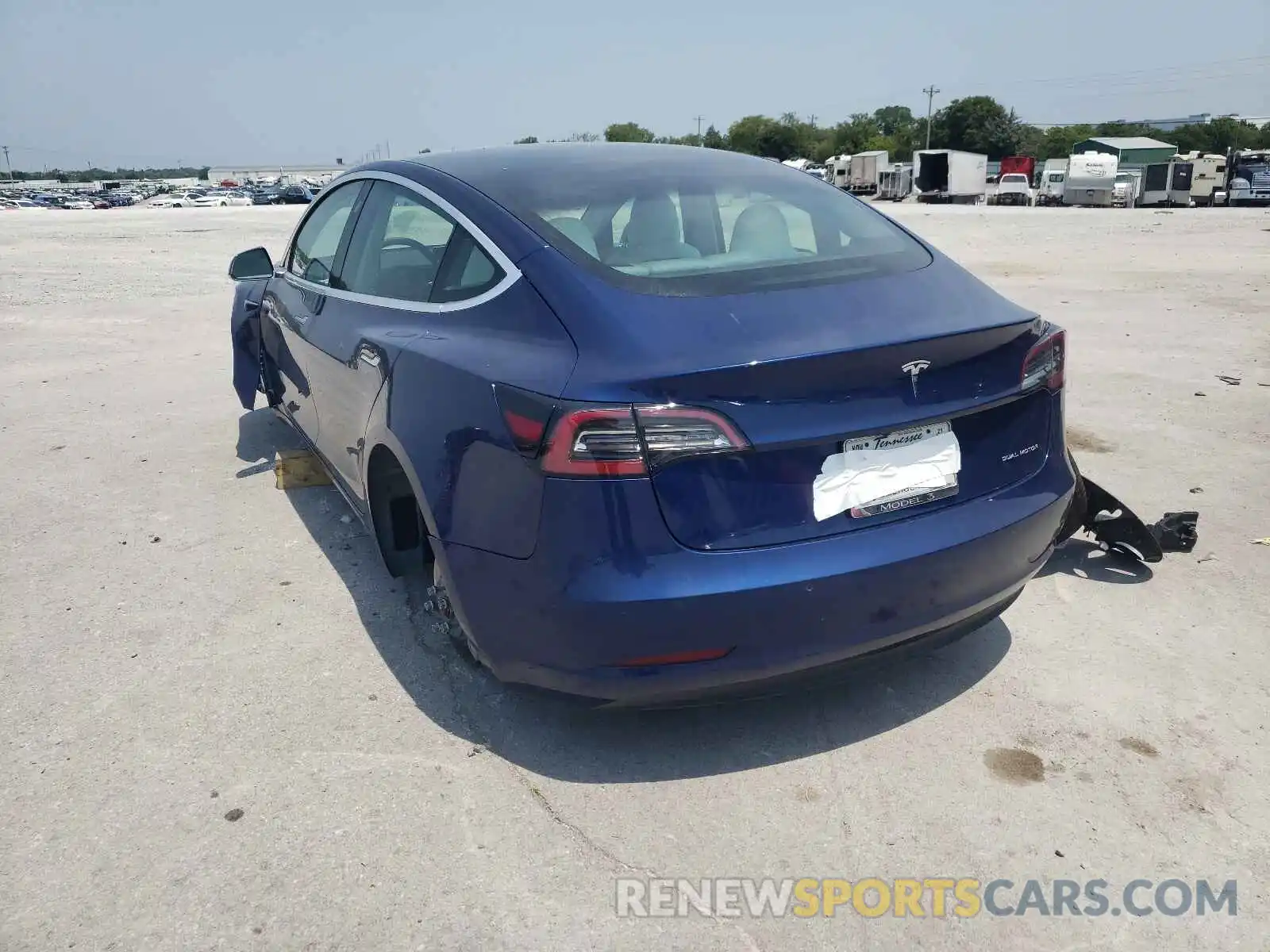 3 Photograph of a damaged car 5YJ3E1EB5LF791274 TESLA MODEL 3 2020